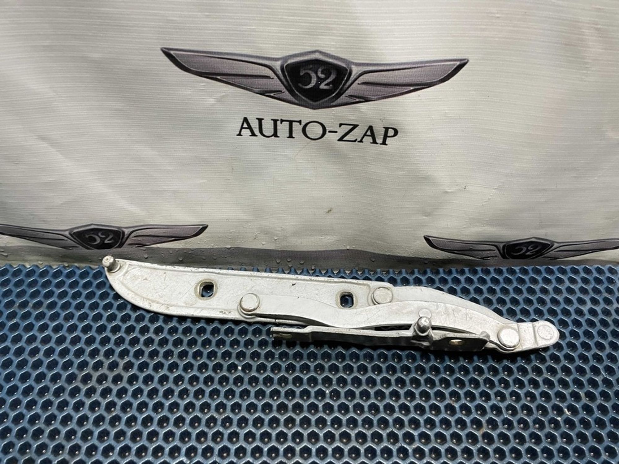 https://gcs.partsauto.market/rn-stockpro.appspot.com/thmbs/023b849d373d11de63dc0462f16639d7/3d5b3e346ab8e39acb766b996e070af5/8fdb95da7f88cd5dd157f4021655731a.jpg