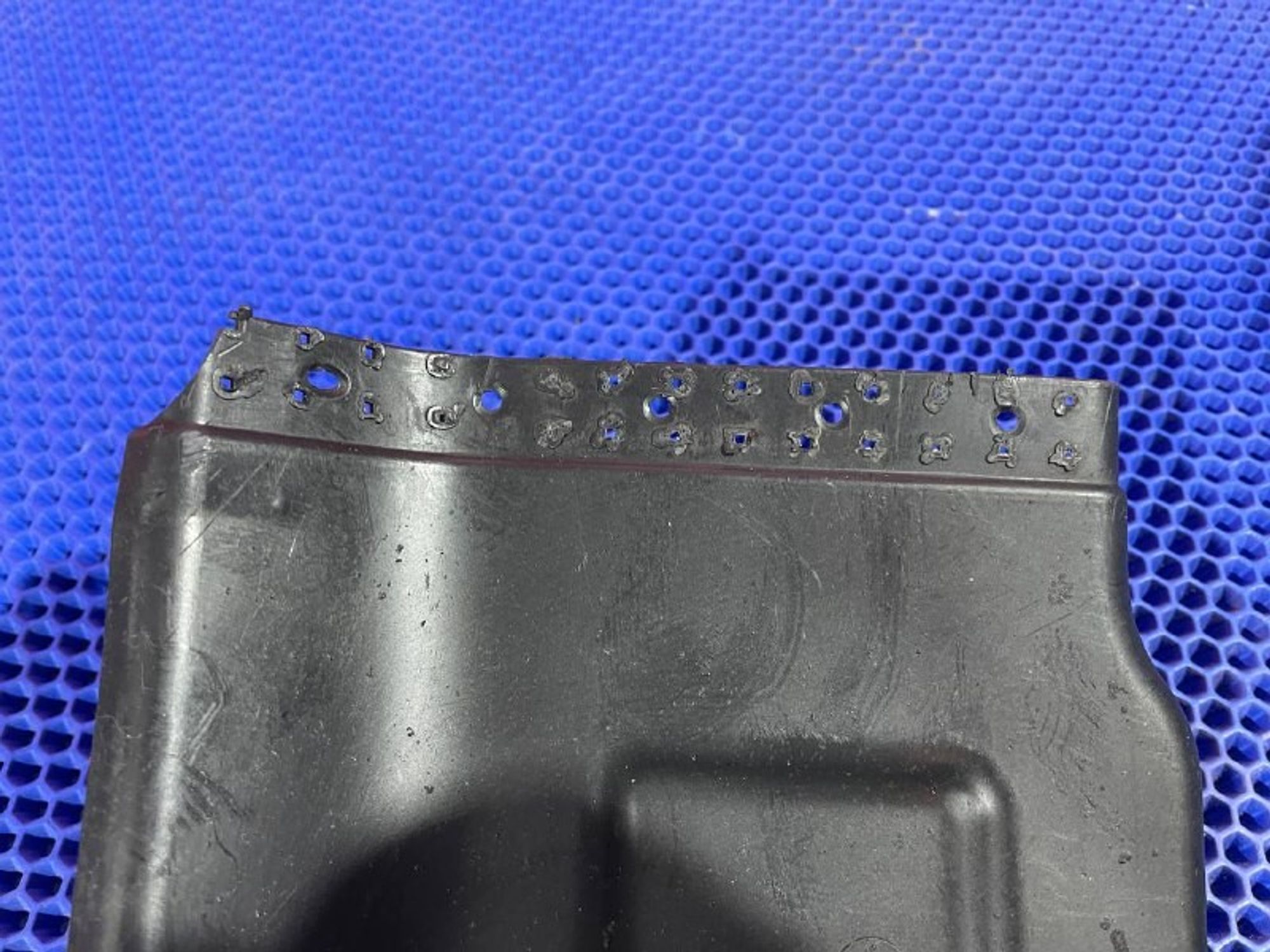 https://gcs.partsauto.market/rn-stockpro.appspot.com/thmbs/023b849d373d11de63dc0462f16639d7/62080406e629b3d39a1d04c7621a60cb/e8f7ba9c4964920f7b01b34b8ef9893f.jpg