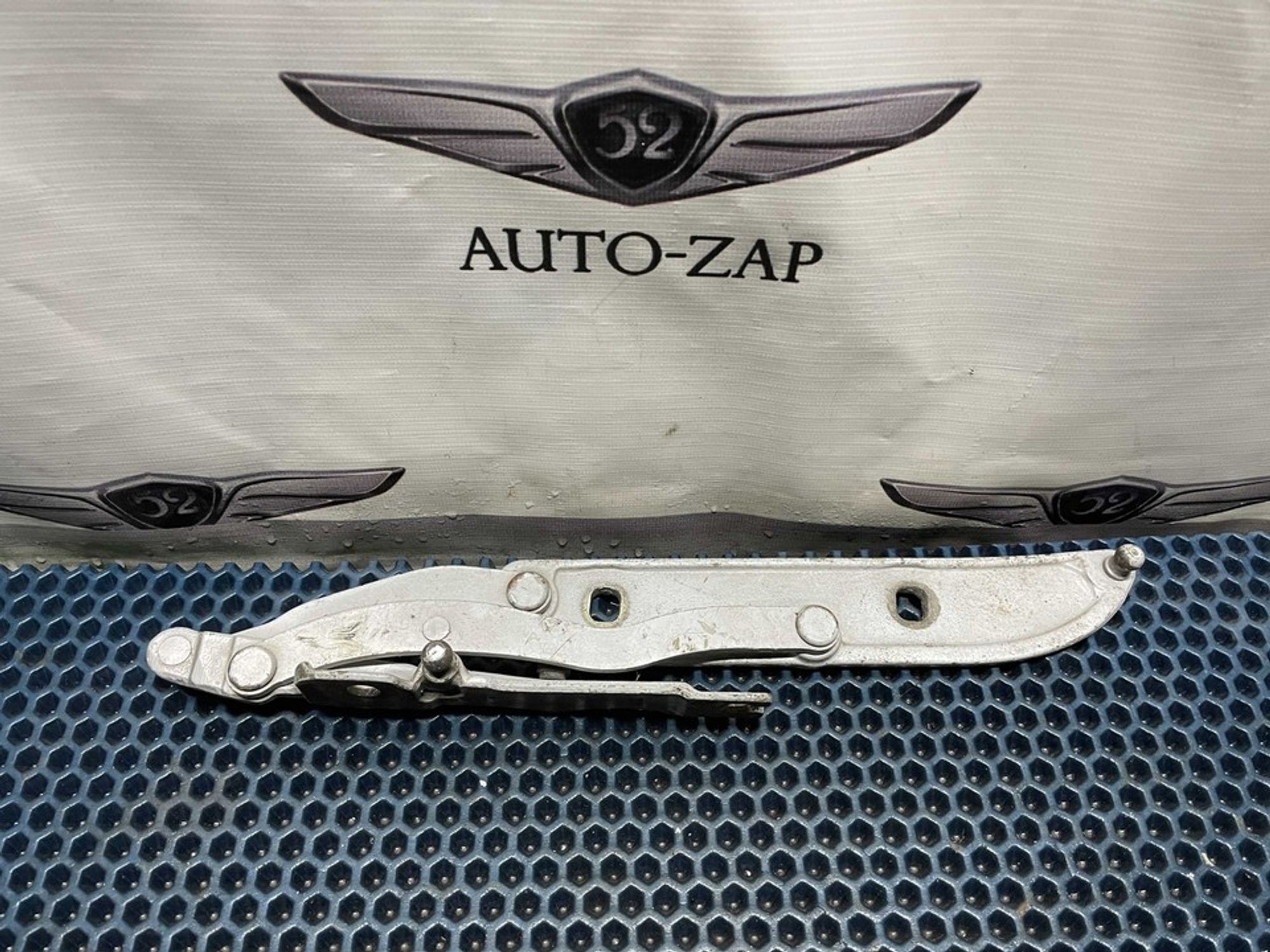 https://gcs.partsauto.market/rn-stockpro.appspot.com/thmbs/023b849d373d11de63dc0462f16639d7/a0efca3d4486e54e8a3ee7943ab03e31/be668b22299a331b9438f908d8060a23.jpg