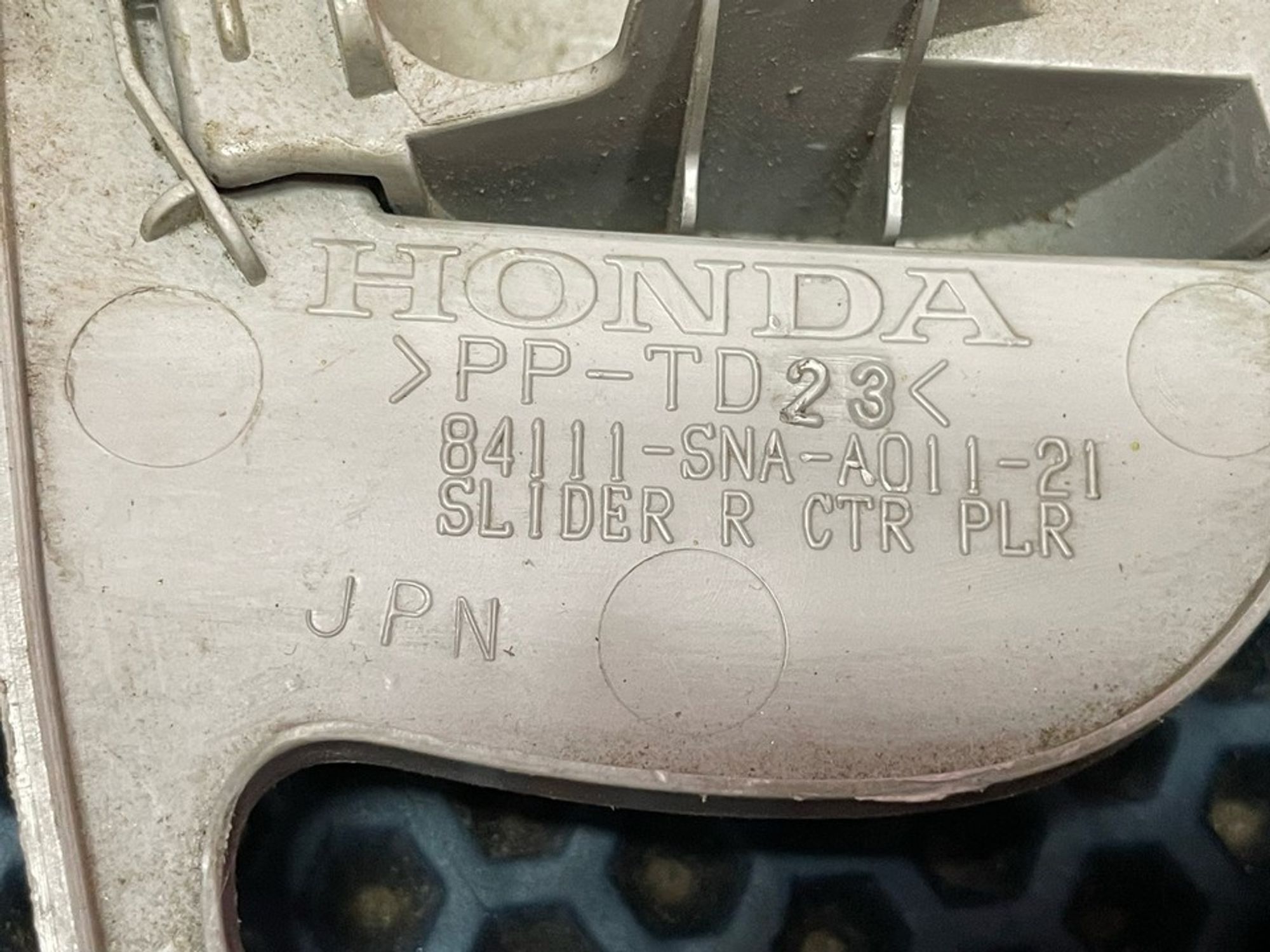 https://gcs.partsauto.market/rn-stockpro.appspot.com/thmbs/023b849d373d11de63dc0462f16639d7/e2d1216327302042418b1e2661cf9ef1/e84093d650548a1862d0f9cce5f4dc45.jpg