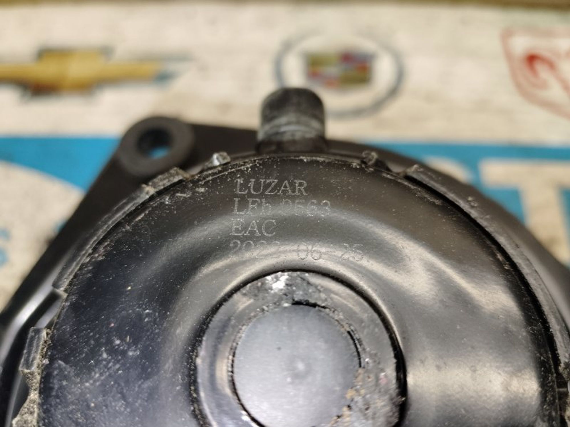 https://gcs.partsauto.market/rn-stockpro.appspot.com/thmbs/04b14f3e97906bf642f27fcd69e72bf8/1694e6e3e5a63d99fb0f32881dab6c60/f5072e00a841a261ed6e6e54a18e7834.jpg