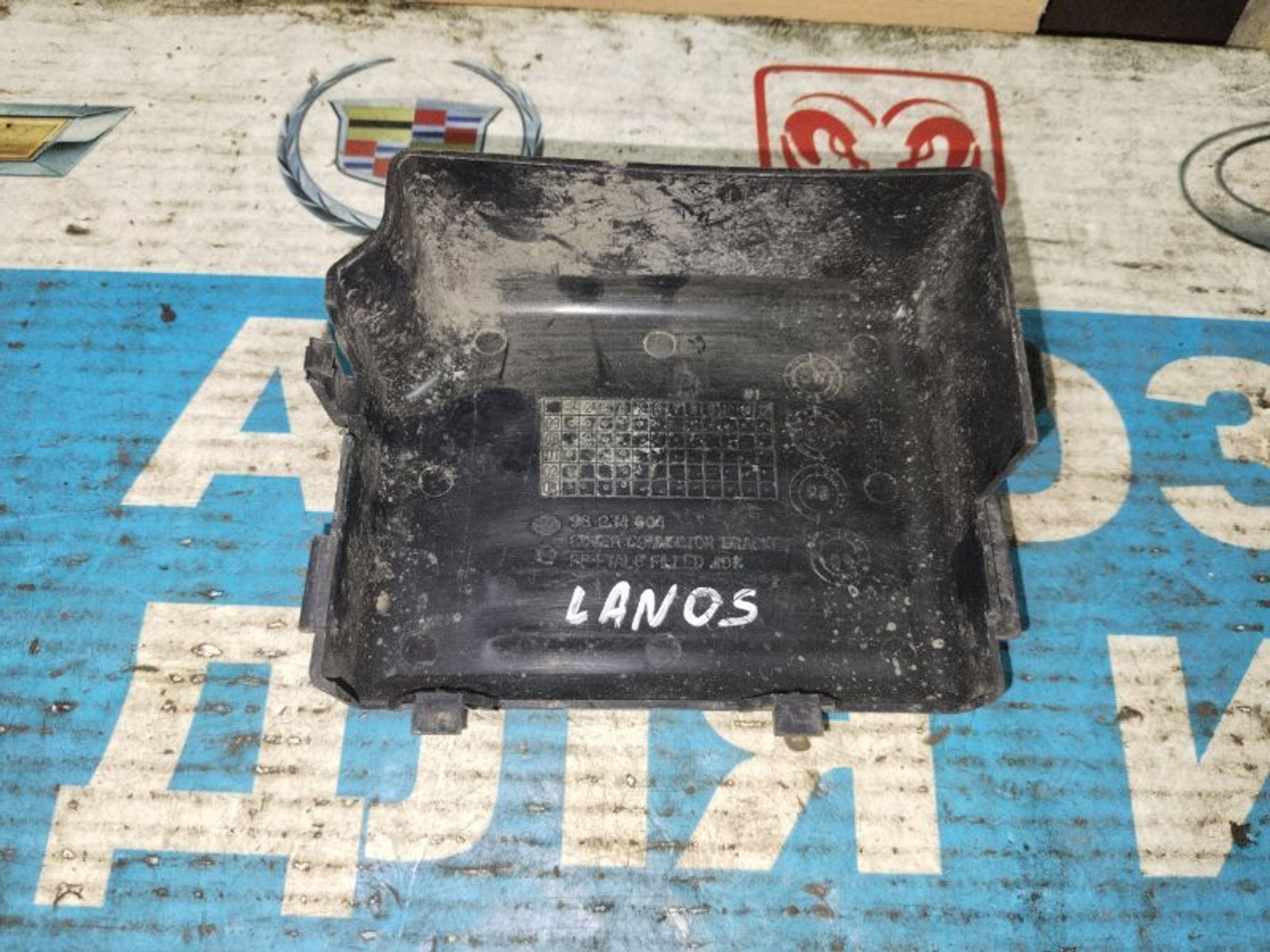 https://gcs.partsauto.market/rn-stockpro.appspot.com/thmbs/04b14f3e97906bf642f27fcd69e72bf8/16a5e54cc3bb84d8283eff6335eda925/4d55ce12ad3e99b2f1b48a7191f6003d.jpg