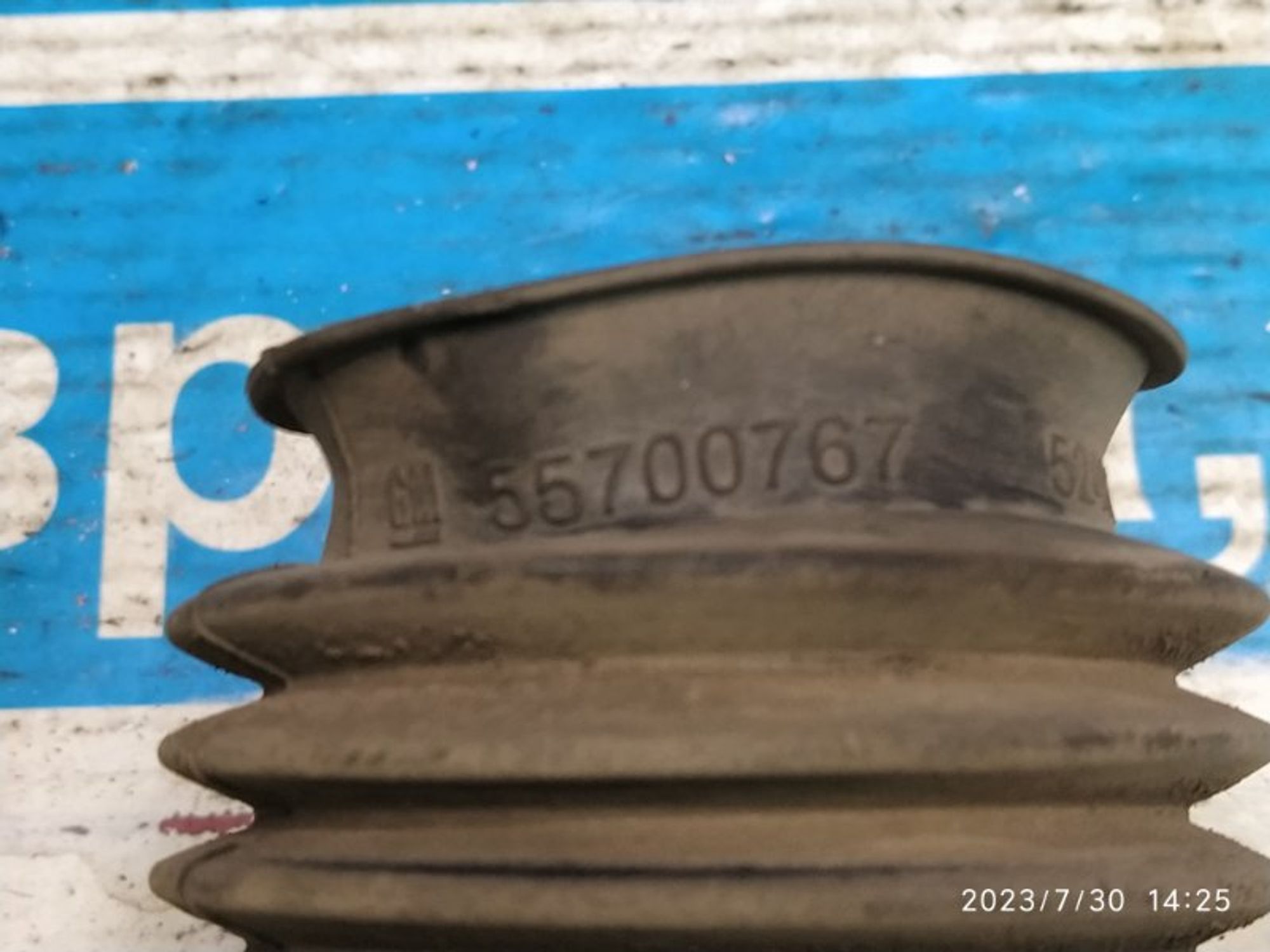https://gcs.partsauto.market/rn-stockpro.appspot.com/thmbs/04b14f3e97906bf642f27fcd69e72bf8/449224782cdb10edc3641f331ee51be8/bf29d30a0744b16ab85fc10c340ec2cd.jpg