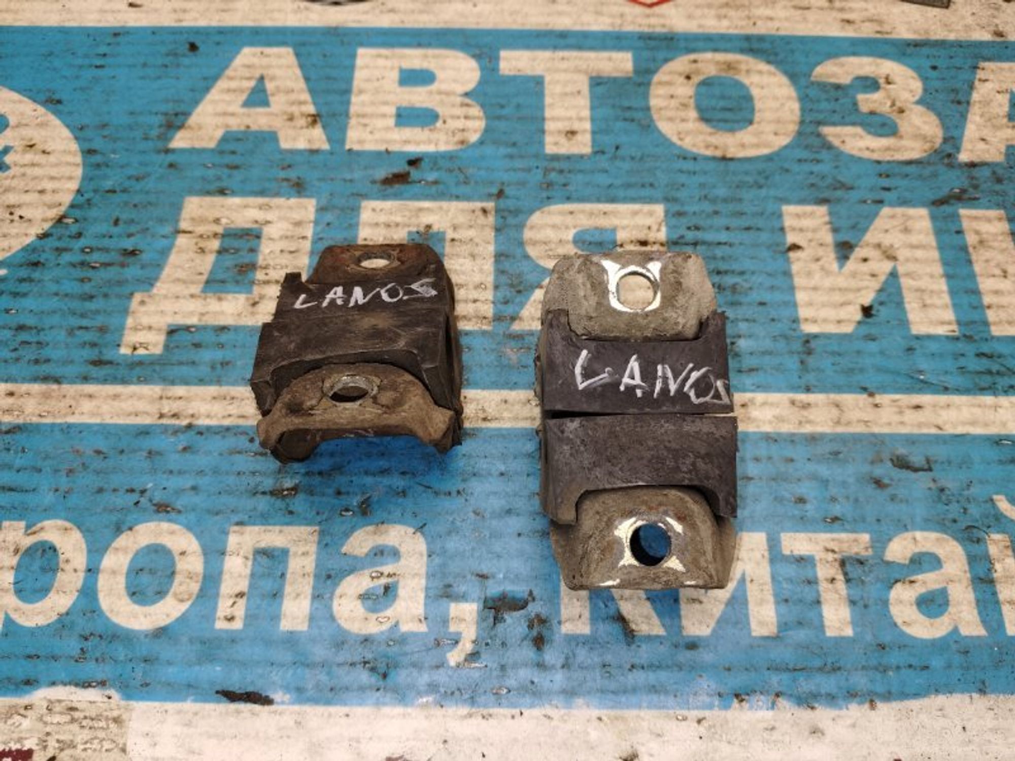 https://gcs.partsauto.market/rn-stockpro.appspot.com/thmbs/04b14f3e97906bf642f27fcd69e72bf8/4511e50fe95e2f68b2f0014c3aafedef/3212f2b58dcd5da3d12750e60211ef12.jpg