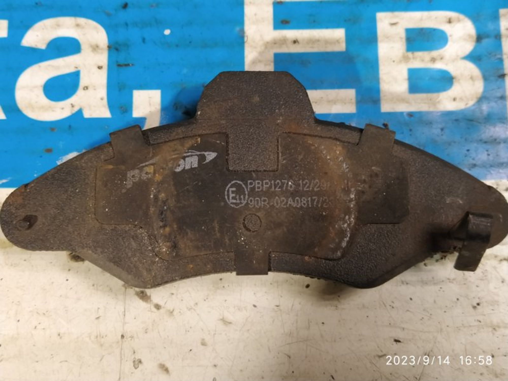 https://gcs.partsauto.market/rn-stockpro.appspot.com/thmbs/04b14f3e97906bf642f27fcd69e72bf8/4fdce9ab3fd395bfa8e5c3a309015c9b/c250625d566256789cadbcd740b25378.jpg
