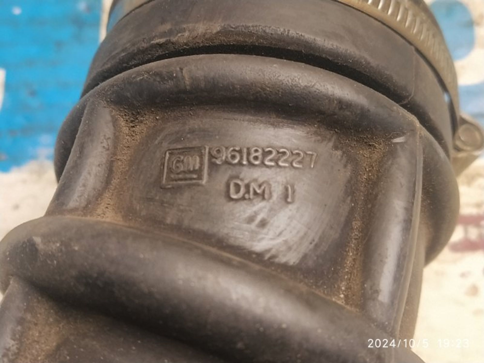 https://gcs.partsauto.market/rn-stockpro.appspot.com/thmbs/04b14f3e97906bf642f27fcd69e72bf8/8f6f78a2511b710d7f3e365fc32c5897/05e26812d0a7d4a180e9fa30e79146c8.jpg