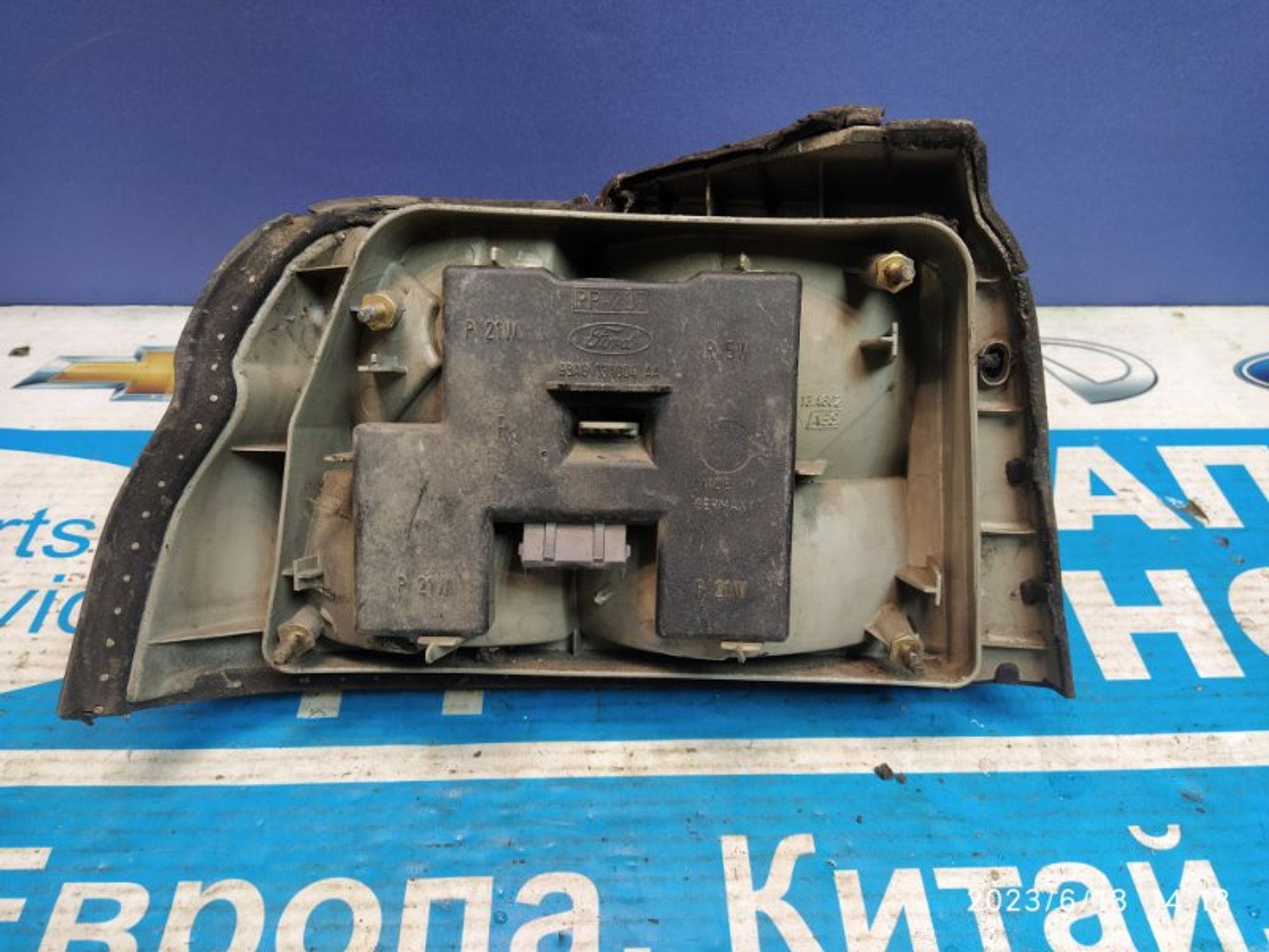 https://gcs.partsauto.market/rn-stockpro.appspot.com/thmbs/04b14f3e97906bf642f27fcd69e72bf8/b210e3f92c9941a2b67b2309c39f3082/479dc1ef7bf7b6428ff874a2e0aee68f.jpg