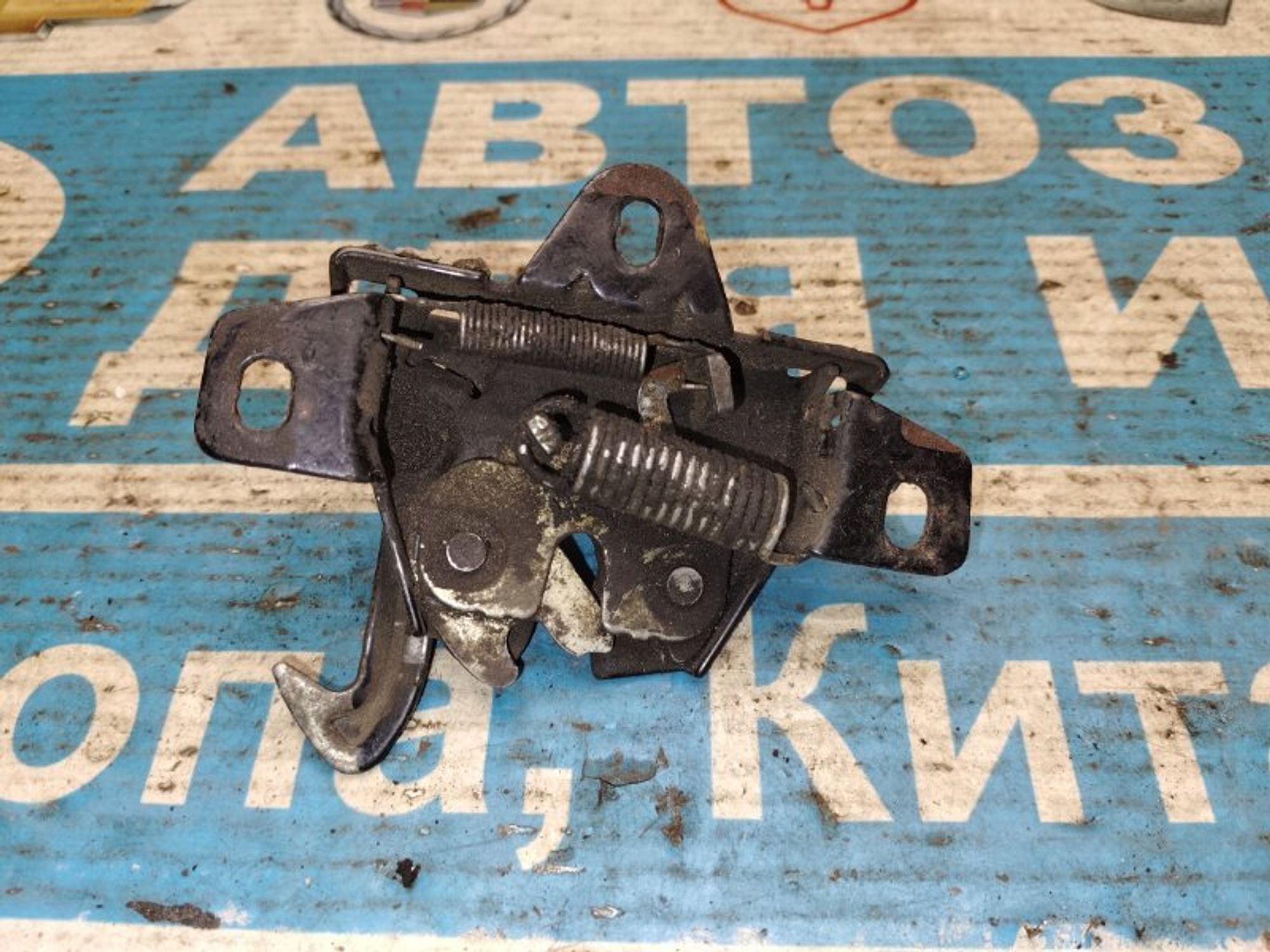 https://gcs.partsauto.market/rn-stockpro.appspot.com/thmbs/04b14f3e97906bf642f27fcd69e72bf8/b7b01a304fa763f6a2ee4a4cd9beab8d/dc798af2abee4ef5d6025c53a1bb88b4.jpg