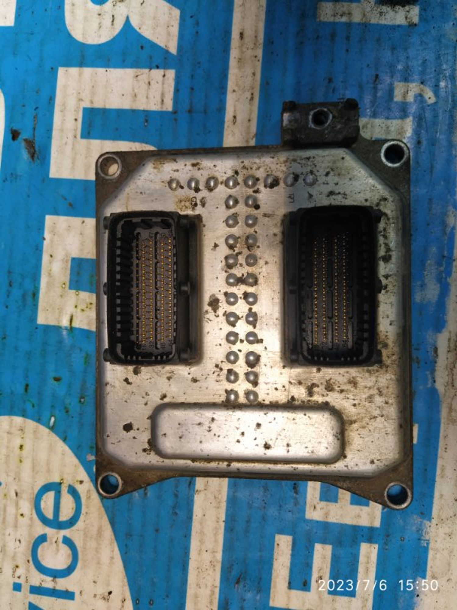 https://gcs.partsauto.market/rn-stockpro.appspot.com/thmbs/04b14f3e97906bf642f27fcd69e72bf8/c27dc621a640558e8a8ee6585e37d12c/818e3c9baf40070909941de10194abaf.jpg