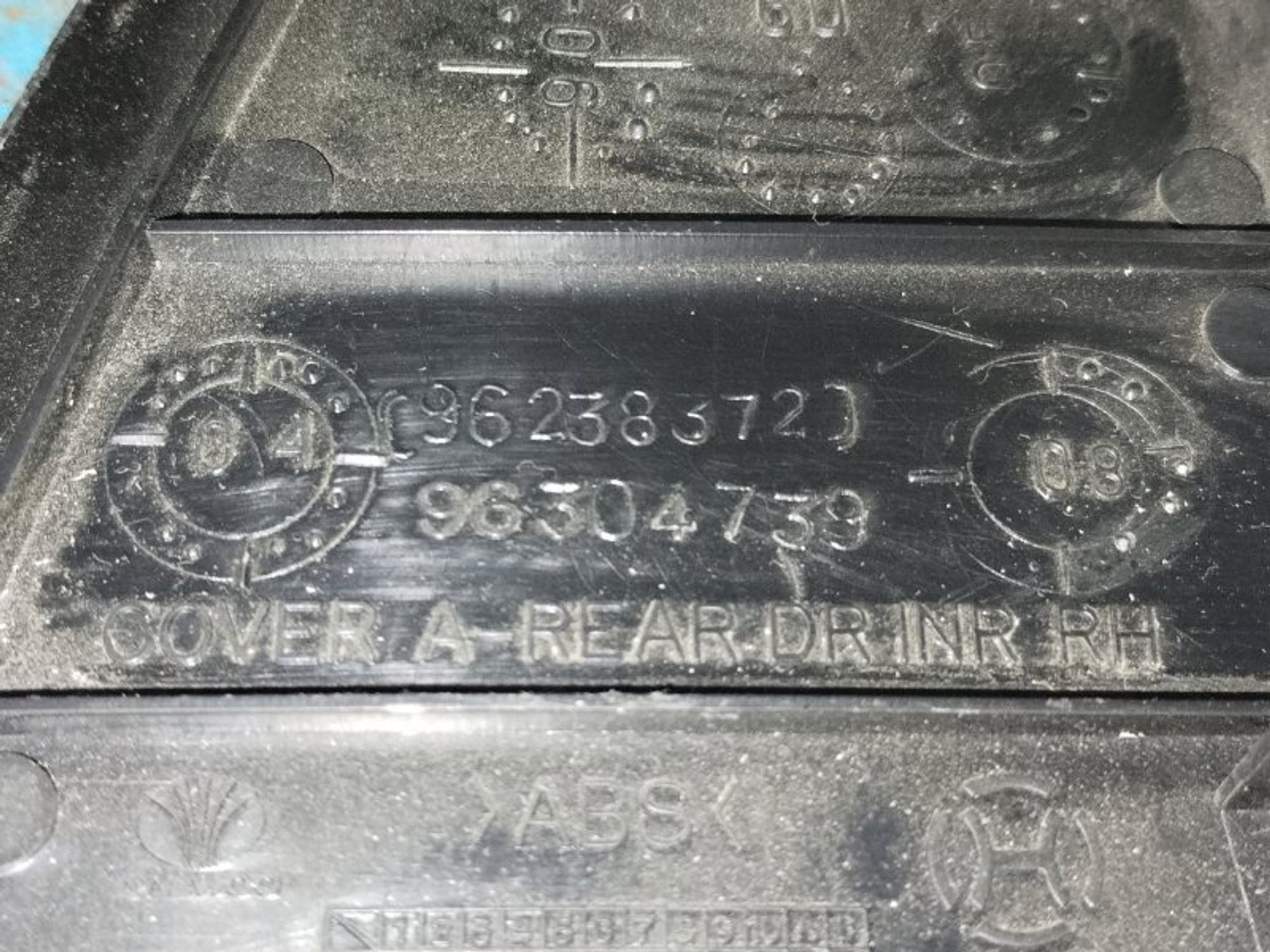 https://gcs.partsauto.market/rn-stockpro.appspot.com/thmbs/04b14f3e97906bf642f27fcd69e72bf8/d0e3ddf596e690ee40535b27ee0cb5b6/e693f02db5c8989f48faa3b167f8712b.jpg