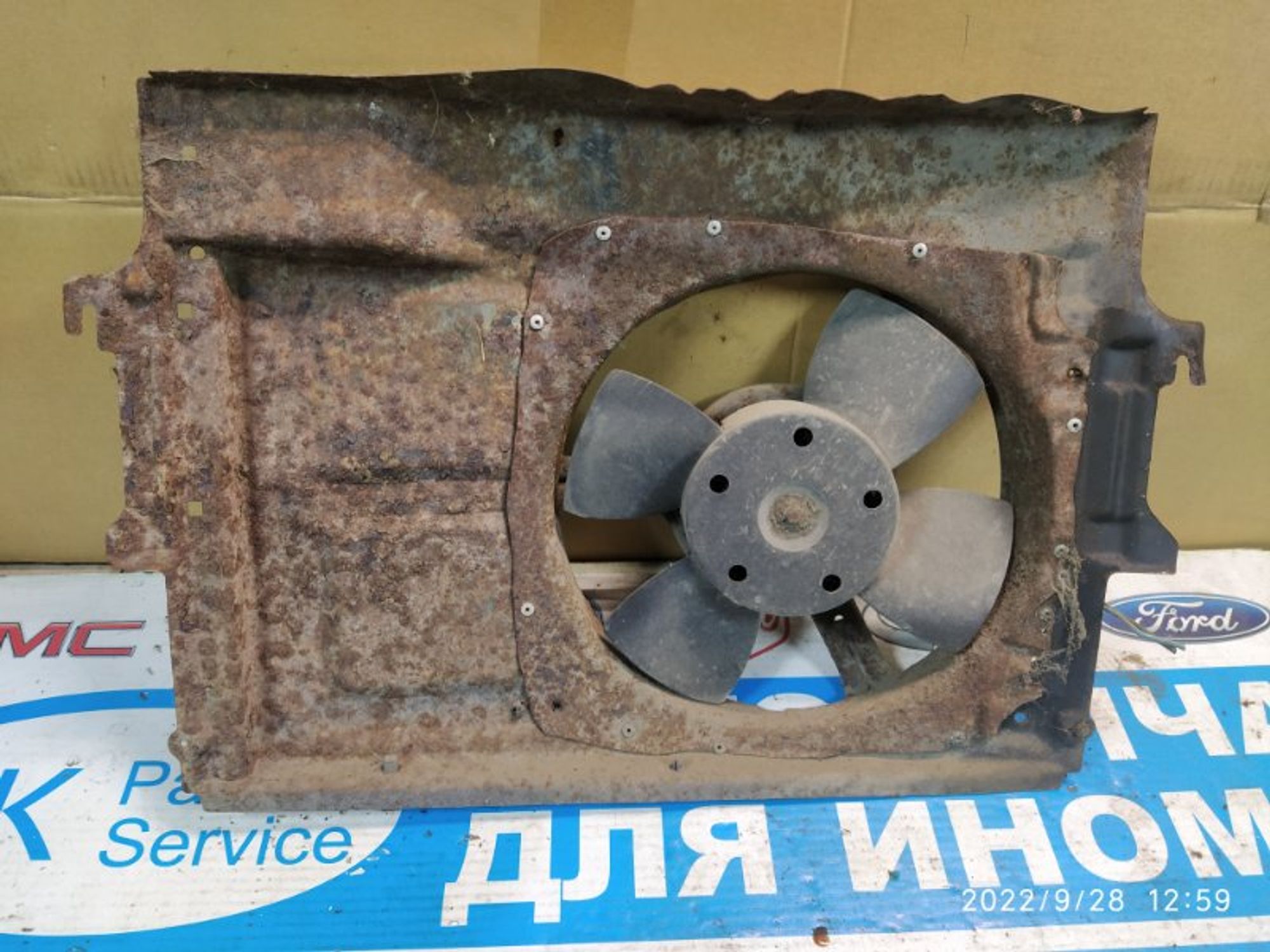 https://gcs.partsauto.market/rn-stockpro.appspot.com/thmbs/04b14f3e97906bf642f27fcd69e72bf8/d116da97f62fe83ff5a89e8e77f6330b/1022bb238e0e23ee29bfbffc44bcf761.jpg