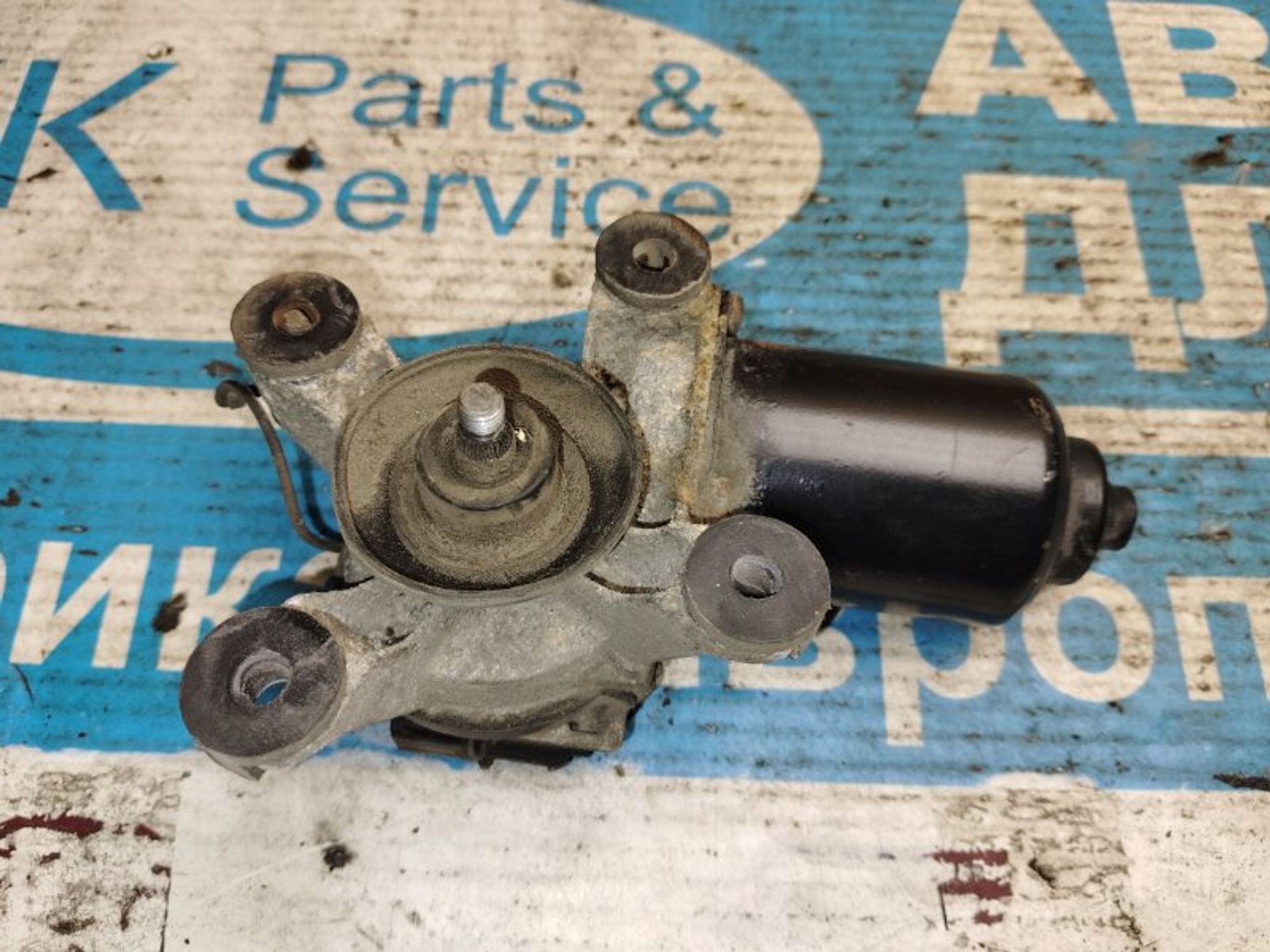 https://gcs.partsauto.market/rn-stockpro.appspot.com/thmbs/04b14f3e97906bf642f27fcd69e72bf8/d5f2c88966013251fef52af58315e457/1182e8083cc5b0a1075e2e9f95e1cc81.jpg
