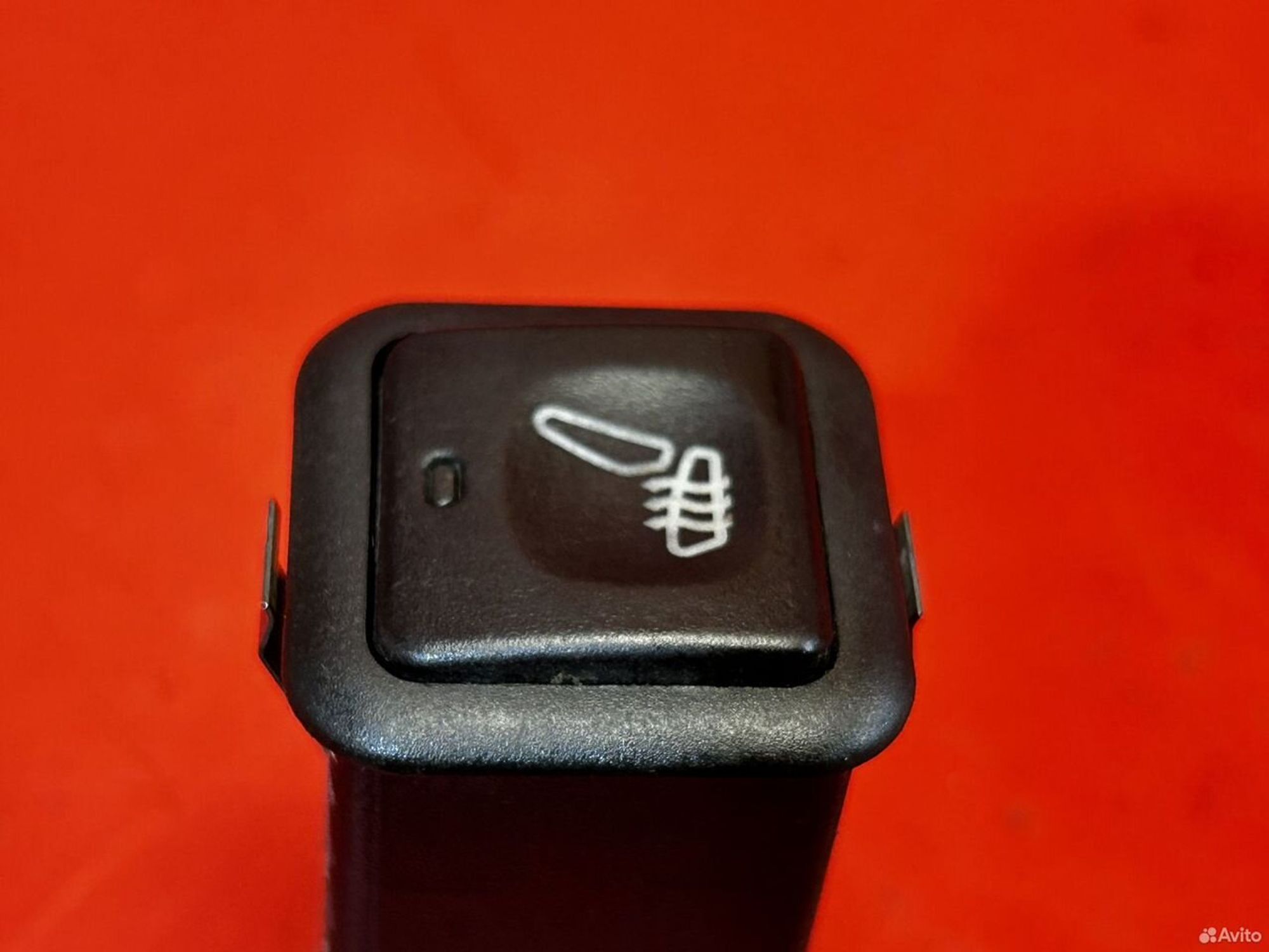 https://gcs.partsauto.market/rn-stockpro.appspot.com/thmbs/08c505d7400d589e73a6418cdd15f96a/3d99606fc144251eca52a2c8efa8f9dd/734d09fbef5ea479389ef90c31fed79e.jpg