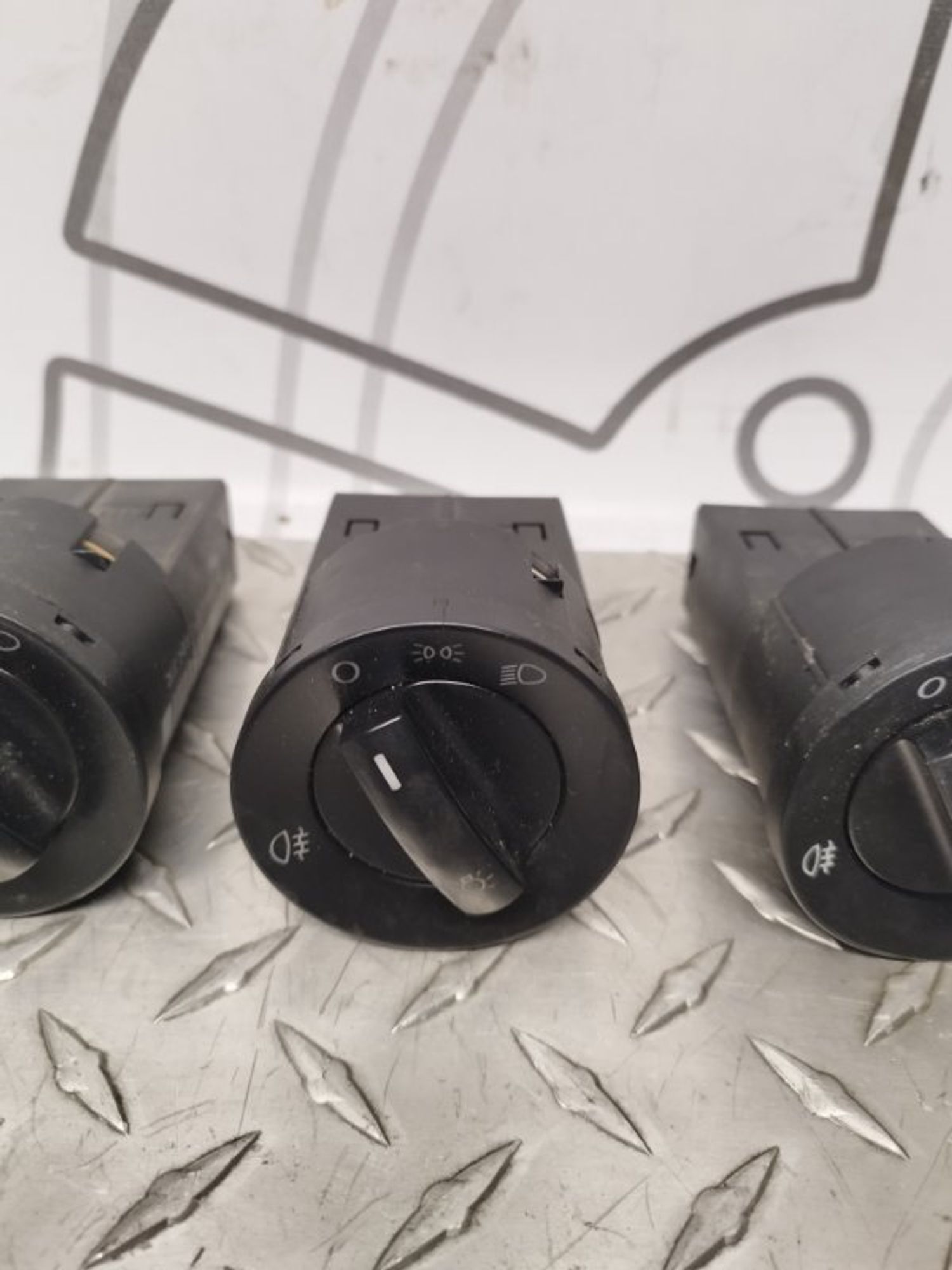 https://gcs.partsauto.market/rn-stockpro.appspot.com/thmbs/09666ac43eaebd93bcda7818c490e81d/99d297b1f5c4314b8d22ee7bd9a5f46c/5fe91bdb01c55c7371e74885ce965e17.jpg