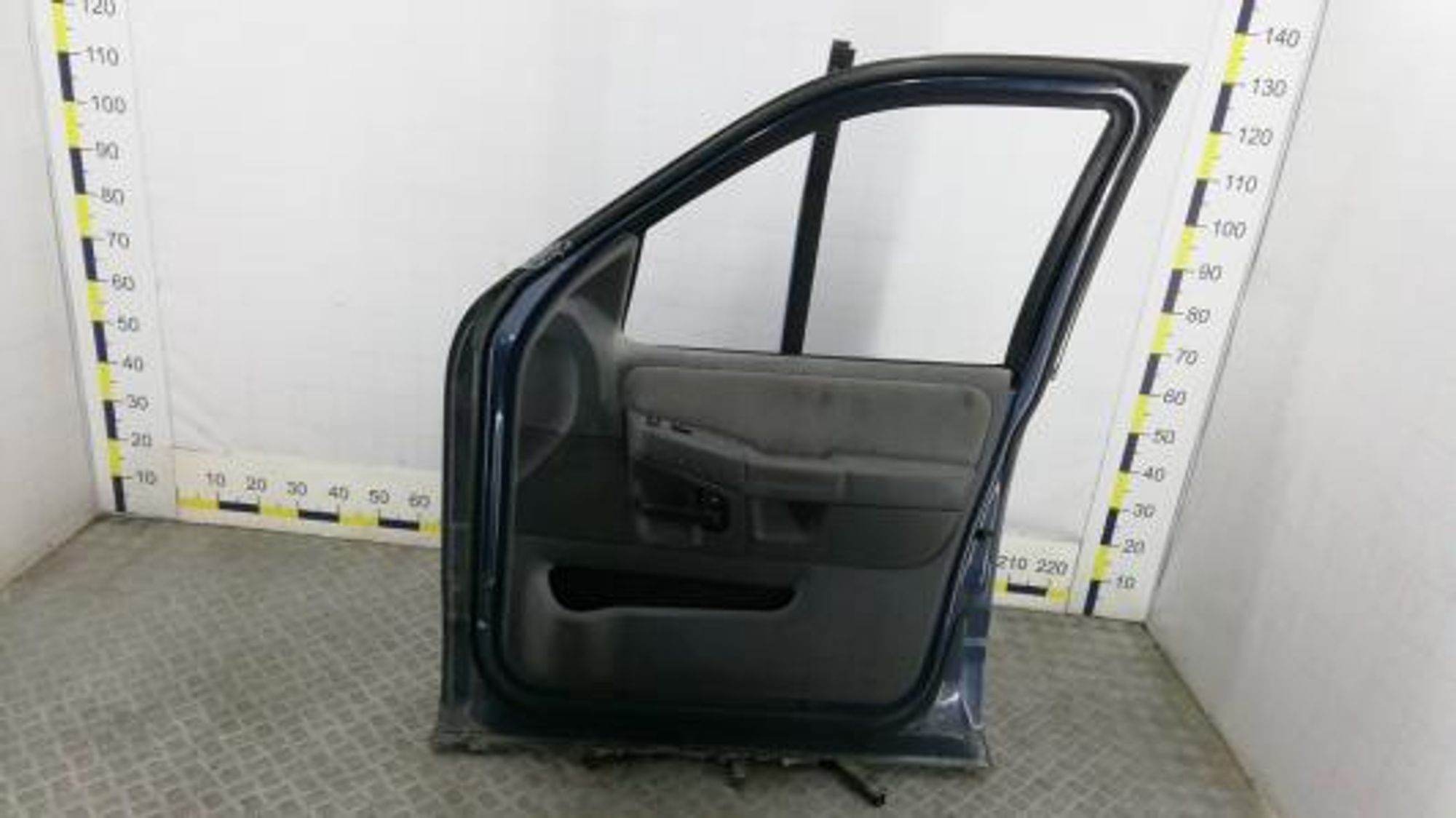 https://gcs.partsauto.market/rn-stockpro.appspot.com/thmbs/0bf748f976a0404ebfba497410f09b0c/1064c0e231ce3e5a10e6c11b85f17faf/0eb13b69c9f609ddea6bf792999c87b7.jpg