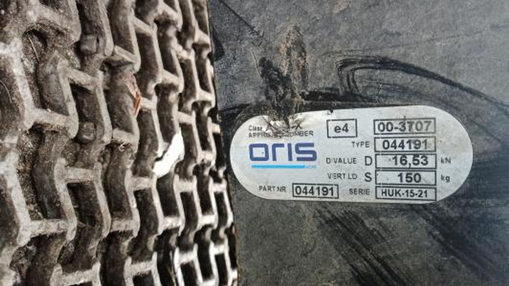 https://gcs.partsauto.market/rn-stockpro.appspot.com/thmbs/0bf748f976a0404ebfba497410f09b0c/1396e764bdf25cdd19937550c2eee965/1f846c2a37e9383bbc8976cd6d5fc484.jpg