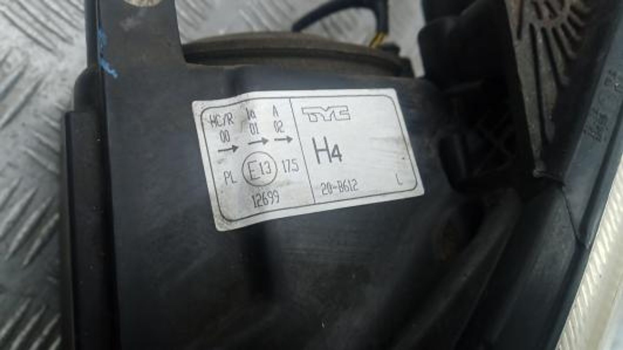 https://gcs.partsauto.market/rn-stockpro.appspot.com/thmbs/0bf748f976a0404ebfba497410f09b0c/1a4010f5ea6ed91f0f9398128edfde70/7abdd90dae5ee21cf81455c94604ee4c.jpg