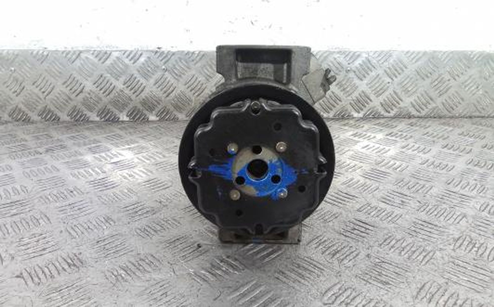 https://gcs.partsauto.market/rn-stockpro.appspot.com/thmbs/0bf748f976a0404ebfba497410f09b0c/1d80ff814a594477d27a63dc0fd92fa2/848f4821b7e67d163461f4cb900b8a15.jpg