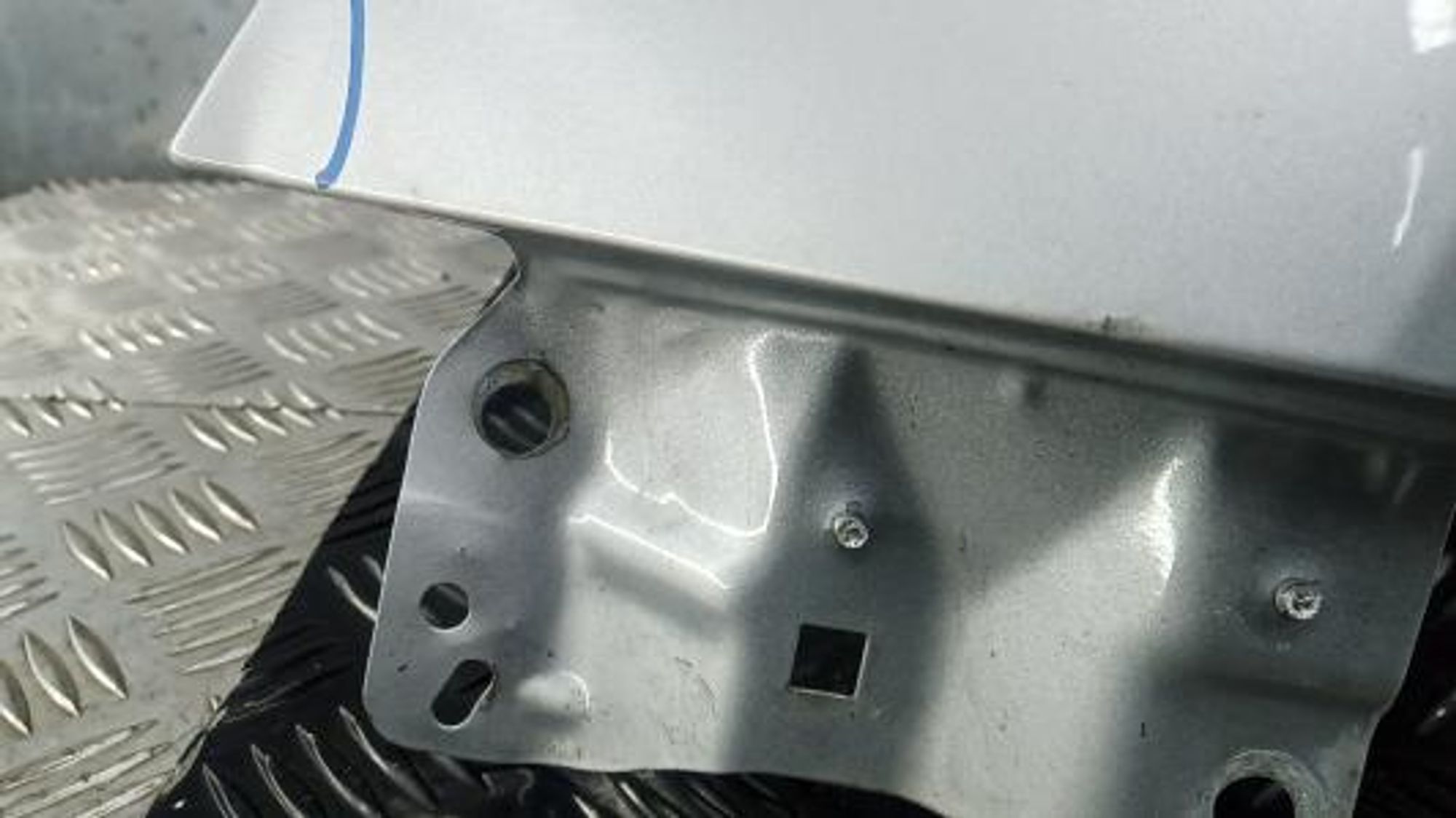 https://gcs.partsauto.market/rn-stockpro.appspot.com/thmbs/0bf748f976a0404ebfba497410f09b0c/2c5e7d99a30c793e234f7d26575998c6/08398386fdaeae441ef461577c3e2772.jpg