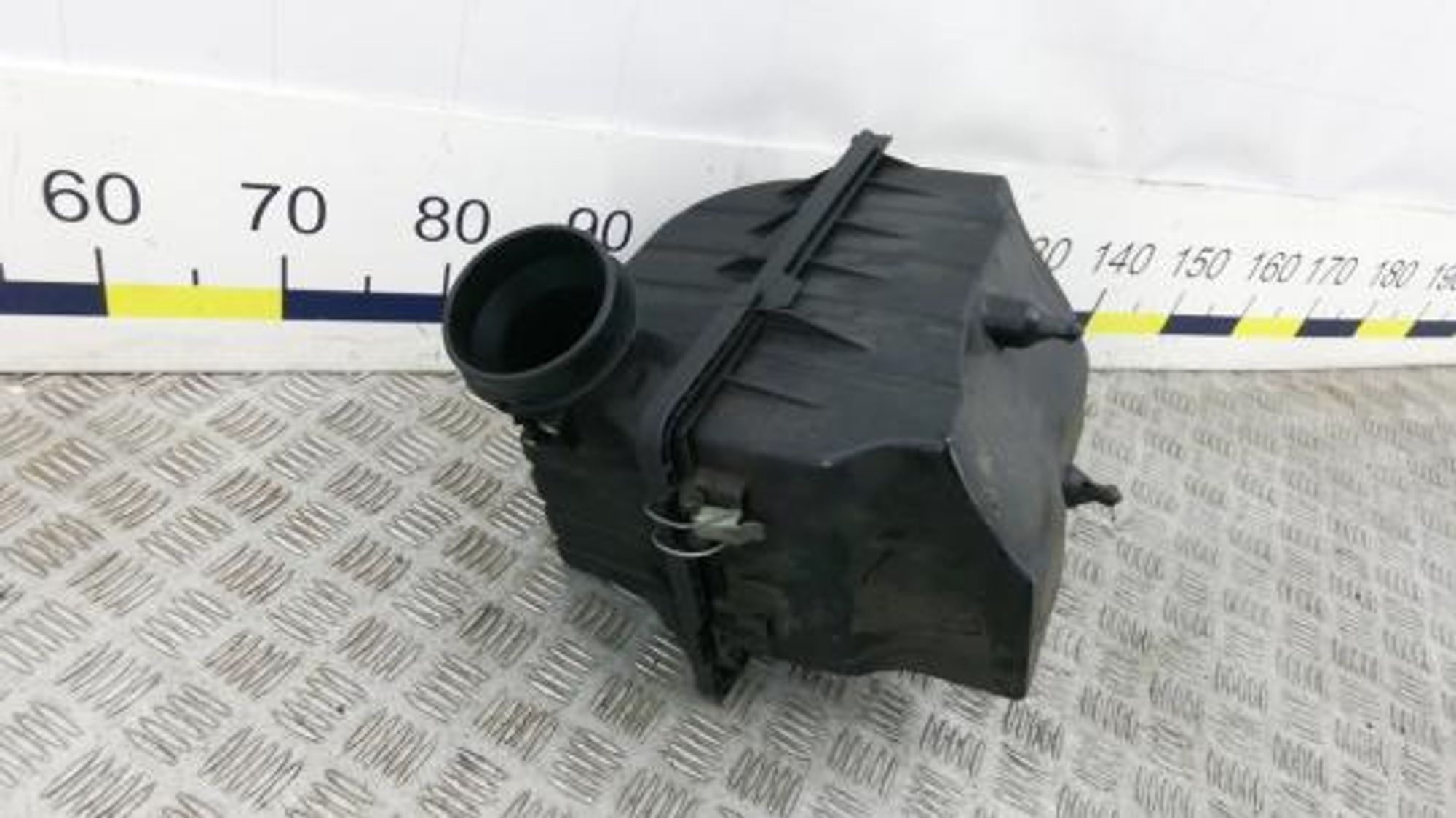 https://gcs.partsauto.market/rn-stockpro.appspot.com/thmbs/0bf748f976a0404ebfba497410f09b0c/40f9c88e61c2e7e9aa78b6580be68d71/8be173429050245932418e170ccba398.jpg