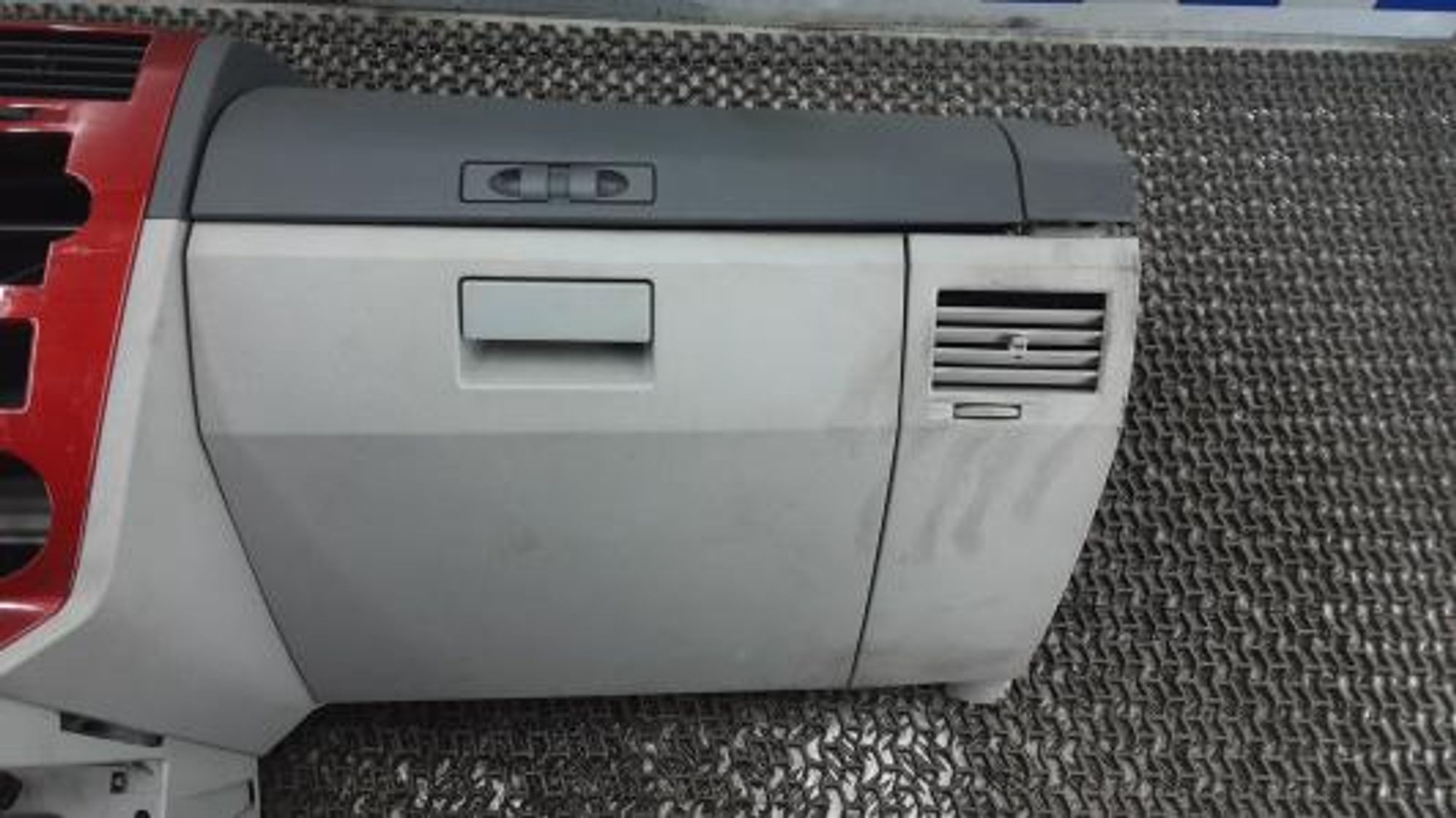 https://gcs.partsauto.market/rn-stockpro.appspot.com/thmbs/0bf748f976a0404ebfba497410f09b0c/4a8c40823b56bc7835b744c80a71d175/2ec0708bf18cc06bfba1608e85501281.jpg