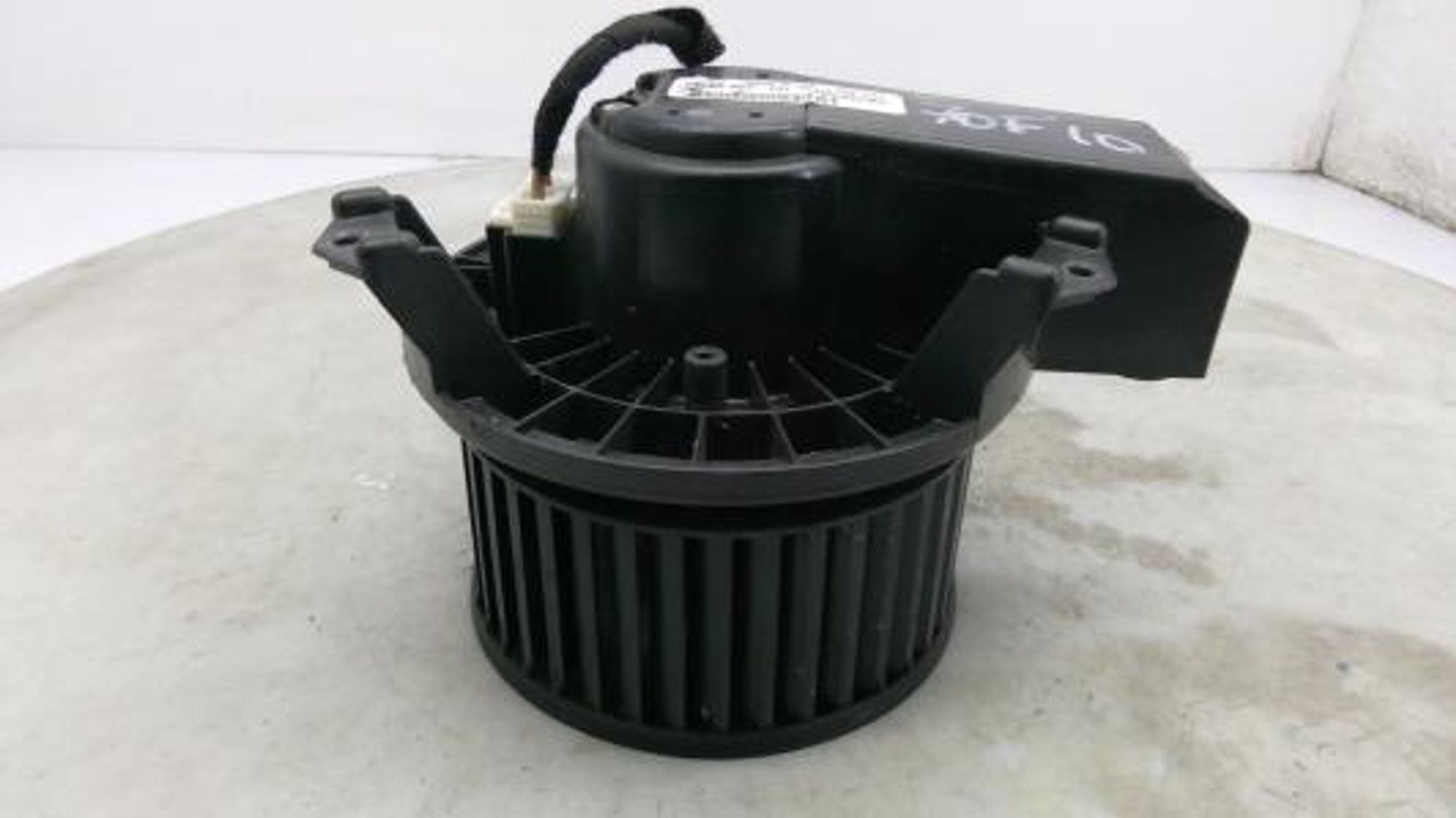 https://gcs.partsauto.market/rn-stockpro.appspot.com/thmbs/0bf748f976a0404ebfba497410f09b0c/561b4c25b495b154fc2f21345930978c/0bede6ad7020ea37ba36c3ce92eda184.jpg