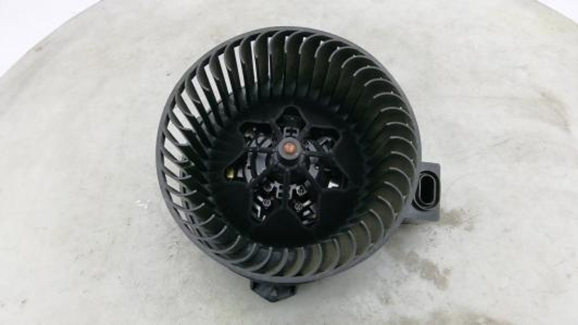 https://gcs.partsauto.market/rn-stockpro.appspot.com/thmbs/0bf748f976a0404ebfba497410f09b0c/561b4c25b495b154fc2f21345930978c/b70dddda0ba482187bca8fdb2798f485.jpg