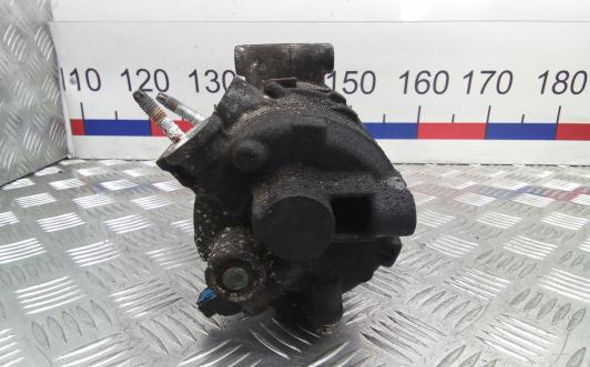 https://gcs.partsauto.market/rn-stockpro.appspot.com/thmbs/0bf748f976a0404ebfba497410f09b0c/58074fc4b889787defc4fc48700abf6c/26e89f89322832d20266631f36695955.jpg