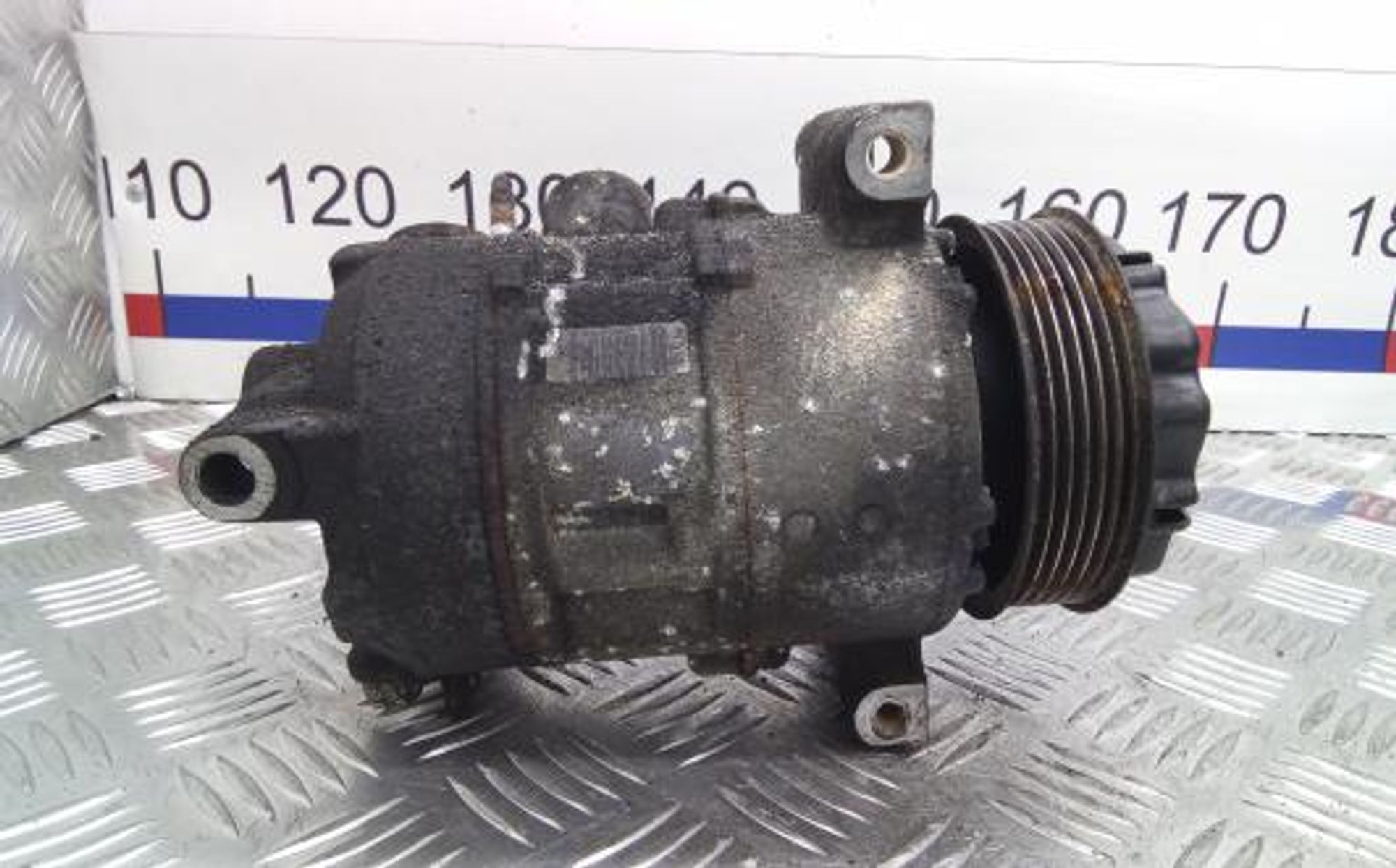 https://gcs.partsauto.market/rn-stockpro.appspot.com/thmbs/0bf748f976a0404ebfba497410f09b0c/58074fc4b889787defc4fc48700abf6c/9848a3ca4ab7eda5155a6fa21d6e9d2f.jpg