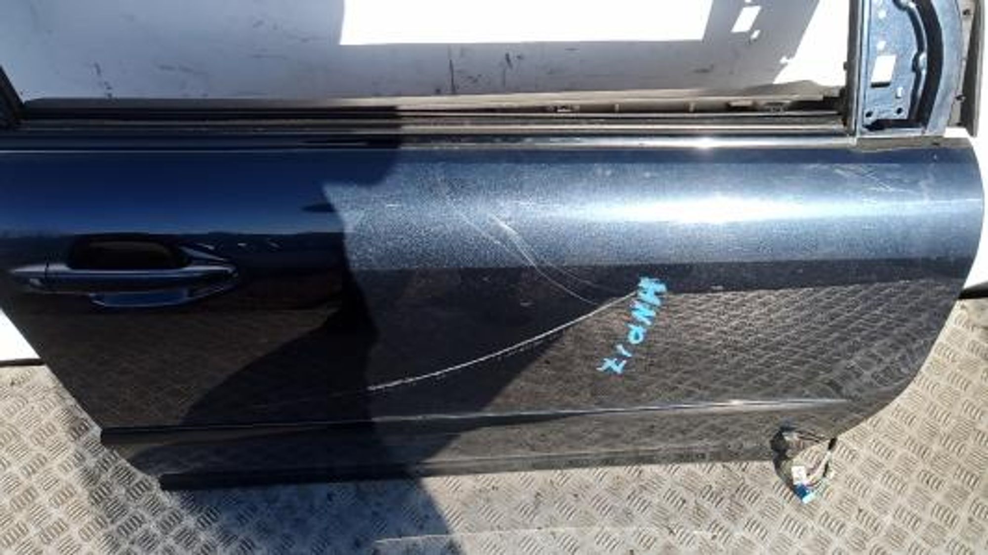 https://gcs.partsauto.market/rn-stockpro.appspot.com/thmbs/0bf748f976a0404ebfba497410f09b0c/5899d6fcc31b8e474925c0222e54dab8/13857bafb33e5efe746e3578fd7cb295.jpg