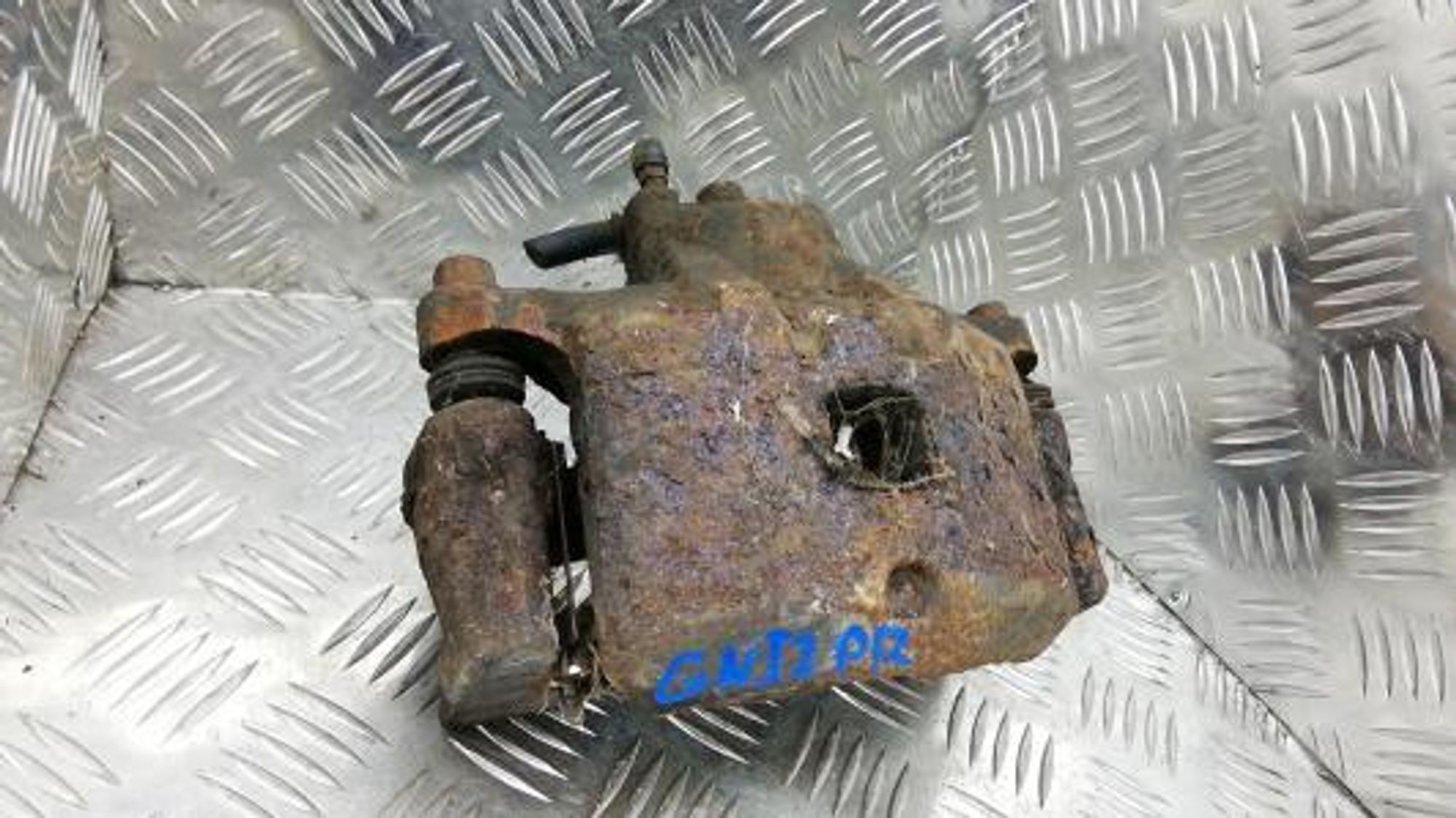 https://gcs.partsauto.market/rn-stockpro.appspot.com/thmbs/0bf748f976a0404ebfba497410f09b0c/5a8539561a36b7d0b515c7461c27df14/cd6240c8ecc68920c7538a595a886767.jpg
