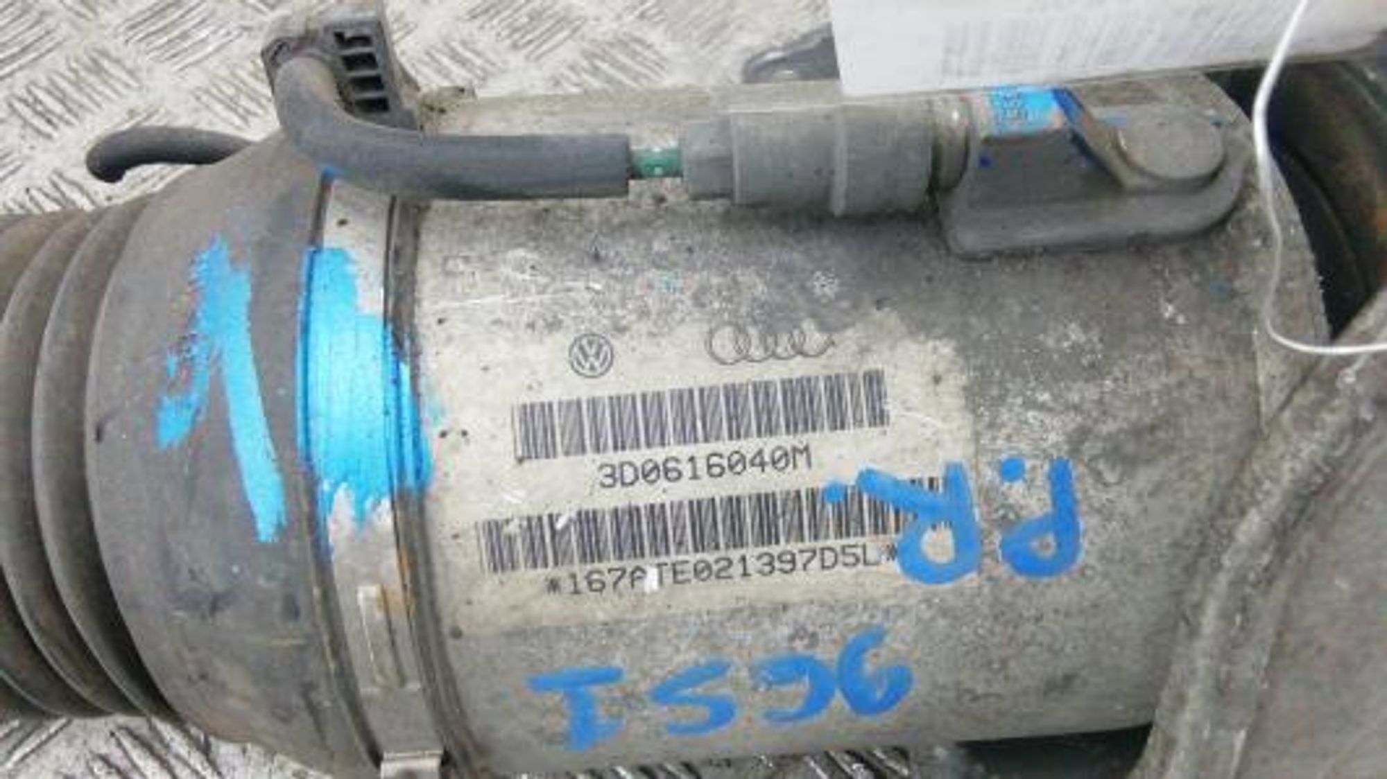 https://gcs.partsauto.market/rn-stockpro.appspot.com/thmbs/0bf748f976a0404ebfba497410f09b0c/6955280fc8107fe455791a55ec856d79/88fbd72d941f5c6db24d42d676771059.jpg