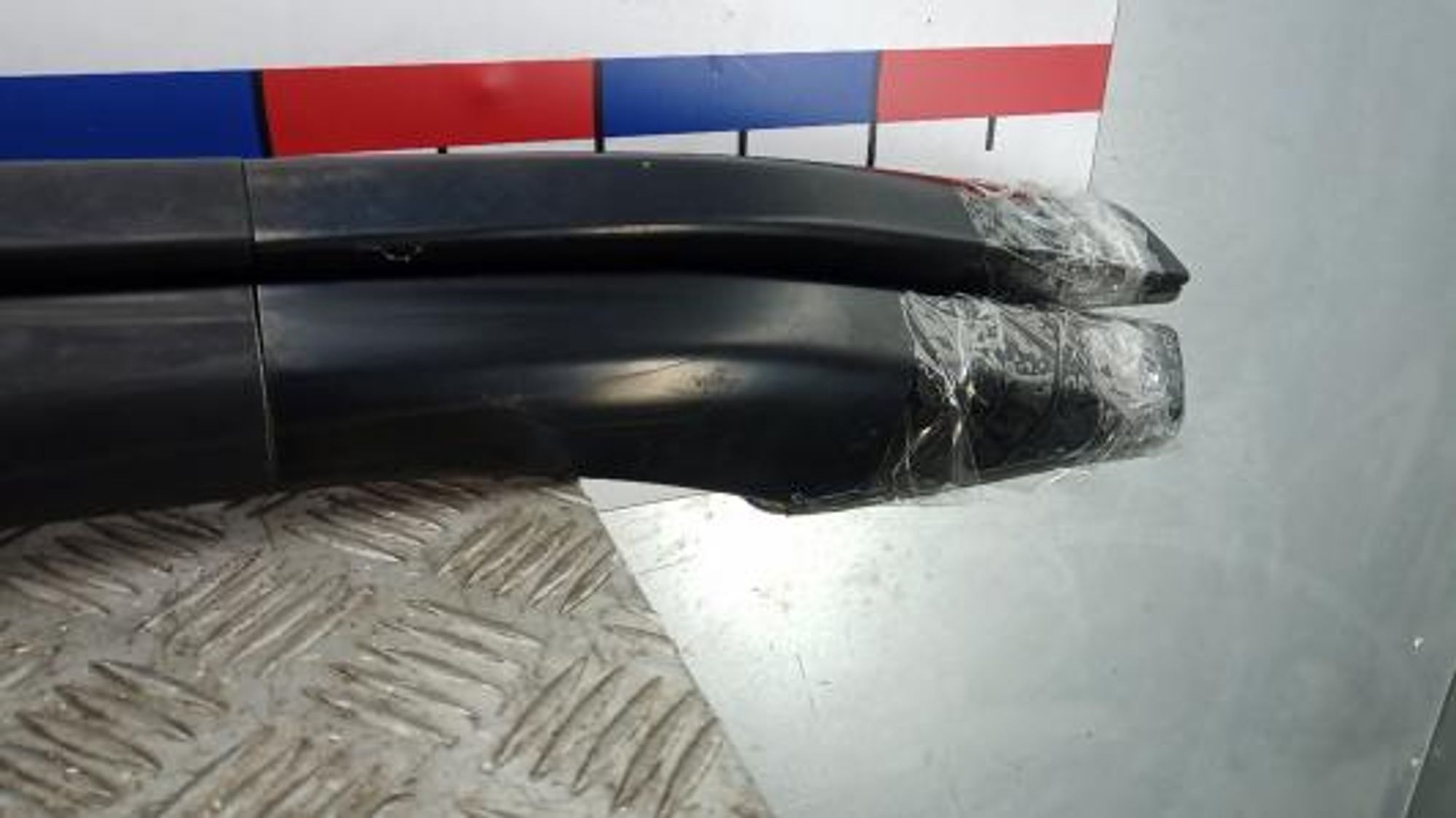 https://gcs.partsauto.market/rn-stockpro.appspot.com/thmbs/0bf748f976a0404ebfba497410f09b0c/7b8539a4b84928b09edd43022748bcc6/979a0474bf3838cd35e415f9c3bb17ae.jpg