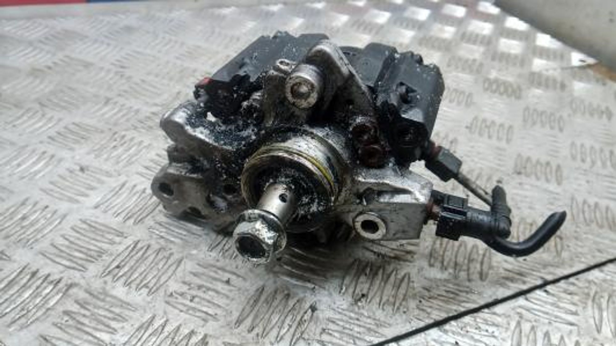 https://gcs.partsauto.market/rn-stockpro.appspot.com/thmbs/0bf748f976a0404ebfba497410f09b0c/7f5d605e1cc05107b9ec5f2df3fd37aa/ffa3ea7b9cf865553f026b5e04dcceec.jpg