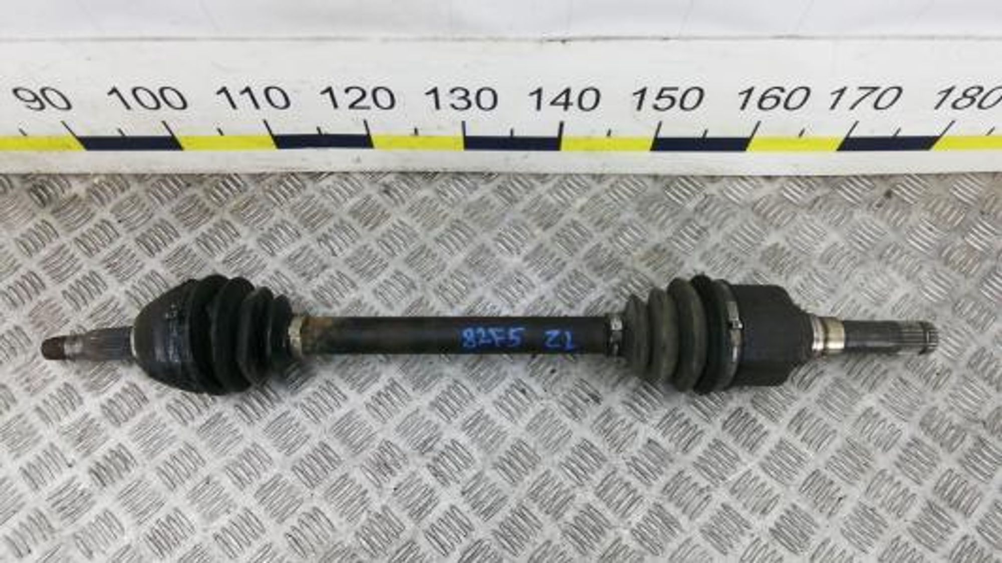 https://gcs.partsauto.market/rn-stockpro.appspot.com/thmbs/0bf748f976a0404ebfba497410f09b0c/8b4b937a8aa833cd4019b2548e8bfee1/62dc3afc4b80efeeab97db773467dbd8.jpg