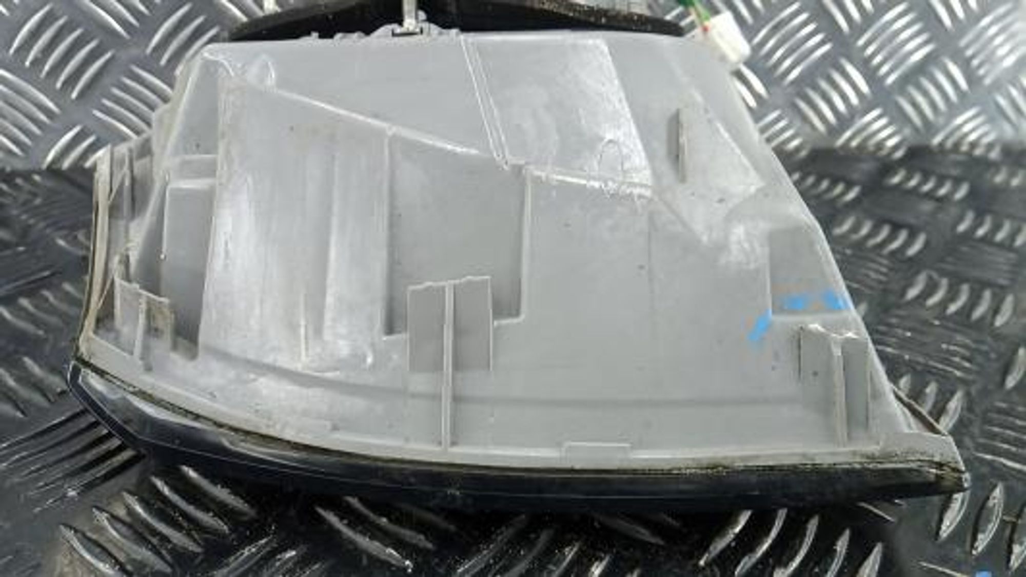 https://gcs.partsauto.market/rn-stockpro.appspot.com/thmbs/0bf748f976a0404ebfba497410f09b0c/8e421d44a2ca6ab6835c4c6d8d3f4fc4/5751f4efa436cdf48fd9b975c9e057db.jpg