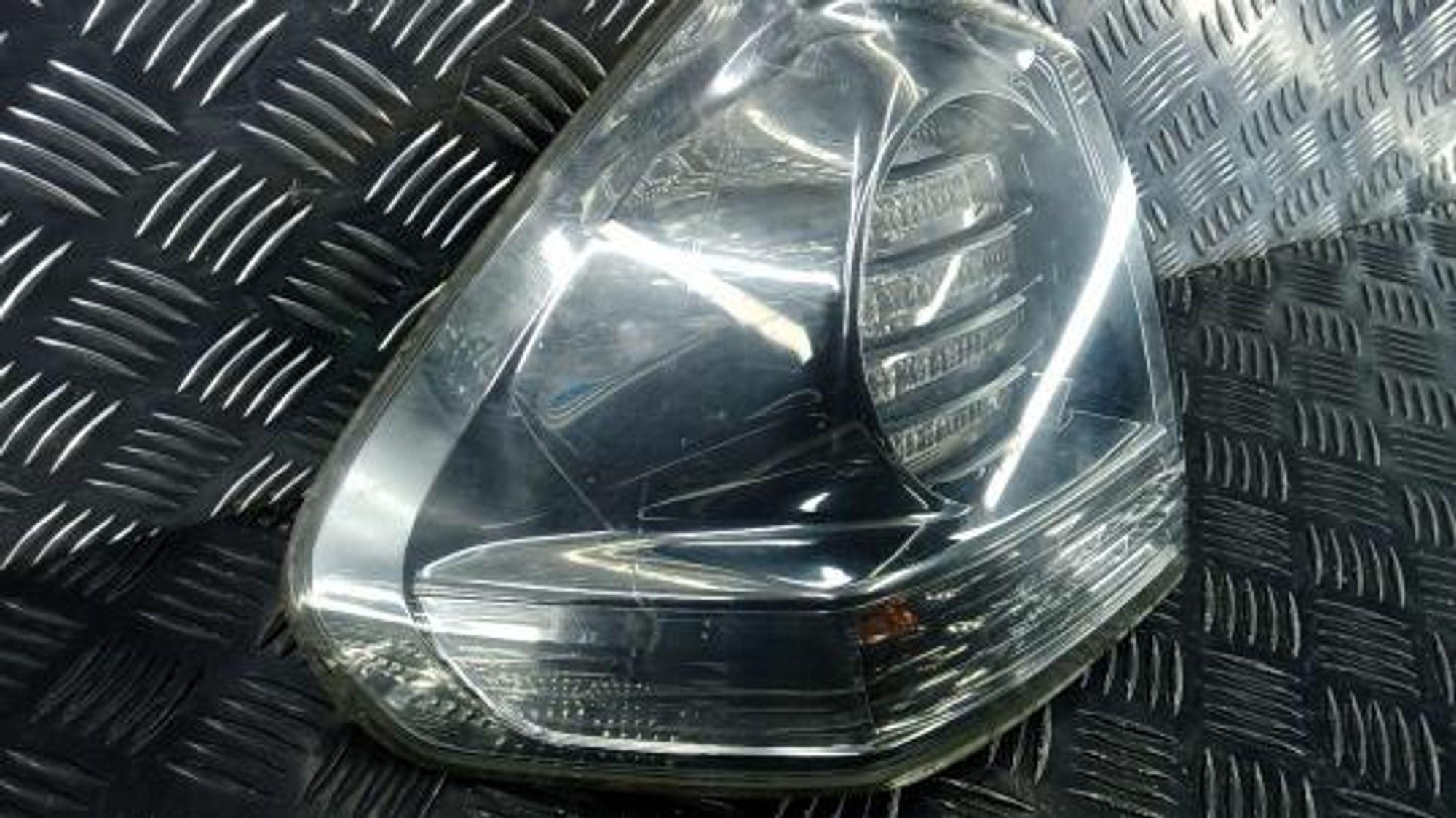 https://gcs.partsauto.market/rn-stockpro.appspot.com/thmbs/0bf748f976a0404ebfba497410f09b0c/8e421d44a2ca6ab6835c4c6d8d3f4fc4/5c1a5938e29193cf562fcb36825a3a3a.jpg