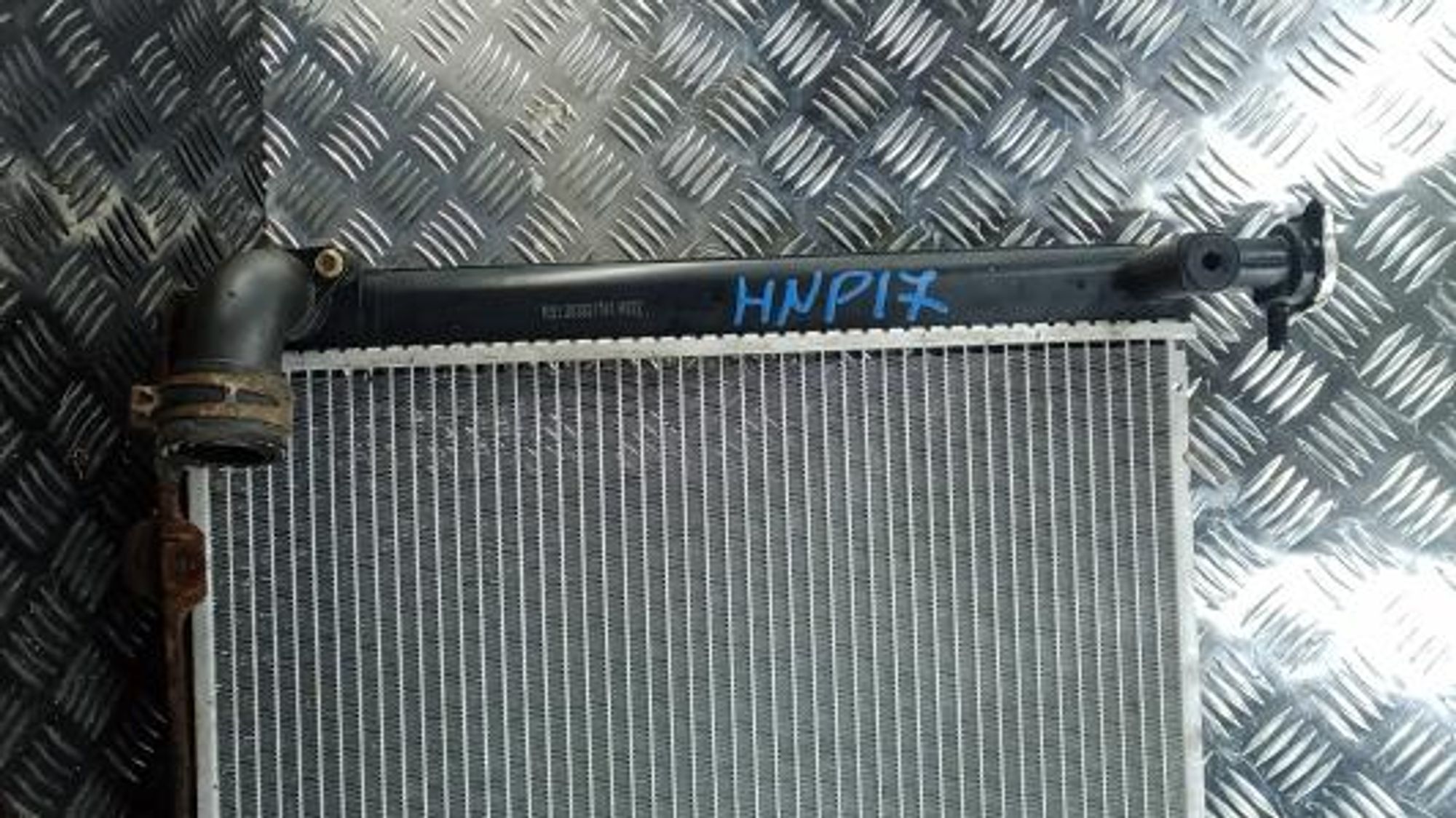 https://gcs.partsauto.market/rn-stockpro.appspot.com/thmbs/0bf748f976a0404ebfba497410f09b0c/9b279c9d8d7fa437d1e5ac18445822bc/bfe63de64692405004505e6775a6463e.jpg