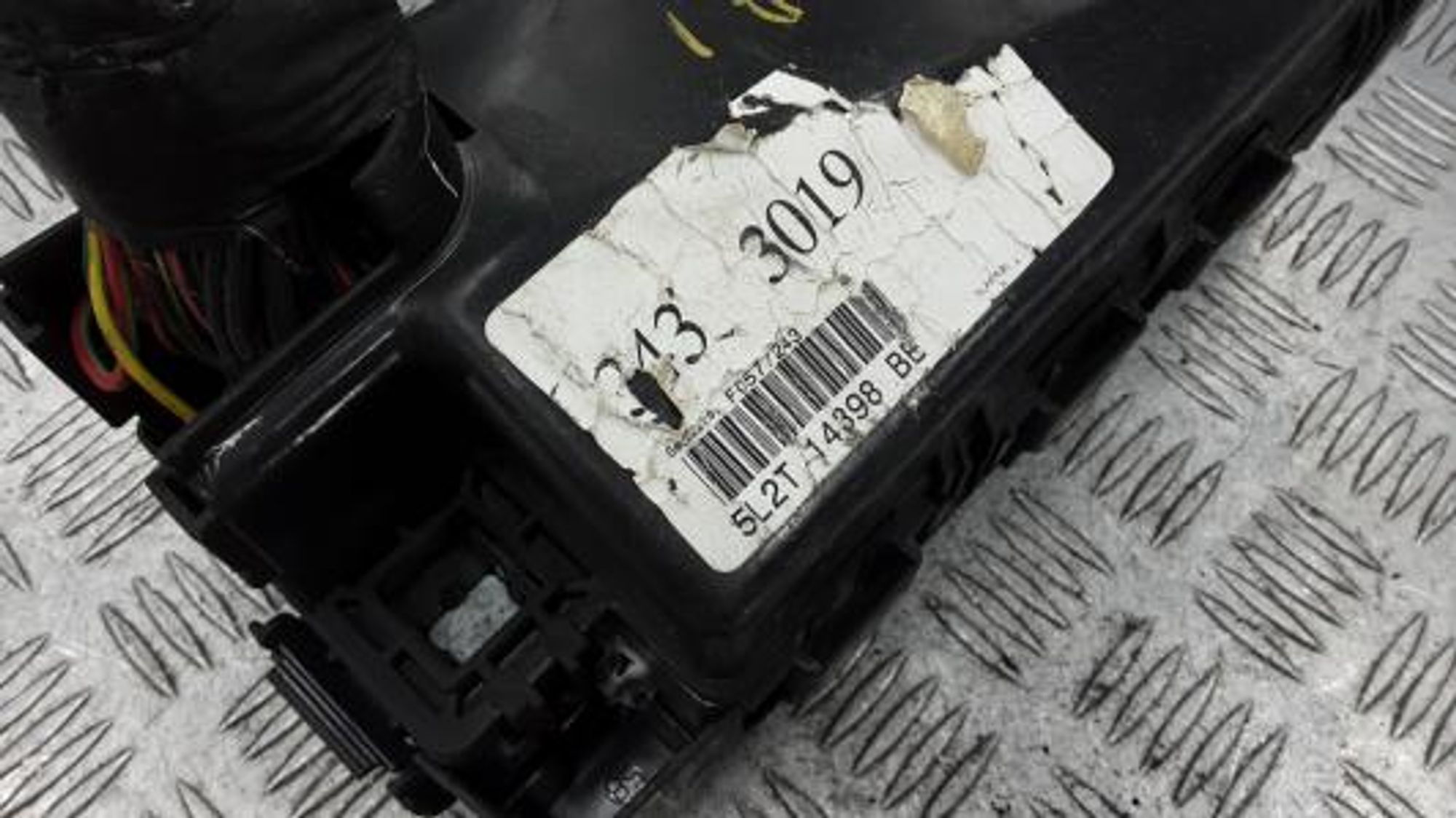 https://gcs.partsauto.market/rn-stockpro.appspot.com/thmbs/0bf748f976a0404ebfba497410f09b0c/9df42149f249cf7622b58c9a8088978d/2e25d0a6ceeb52920dd487e4d0bd6243.jpg
