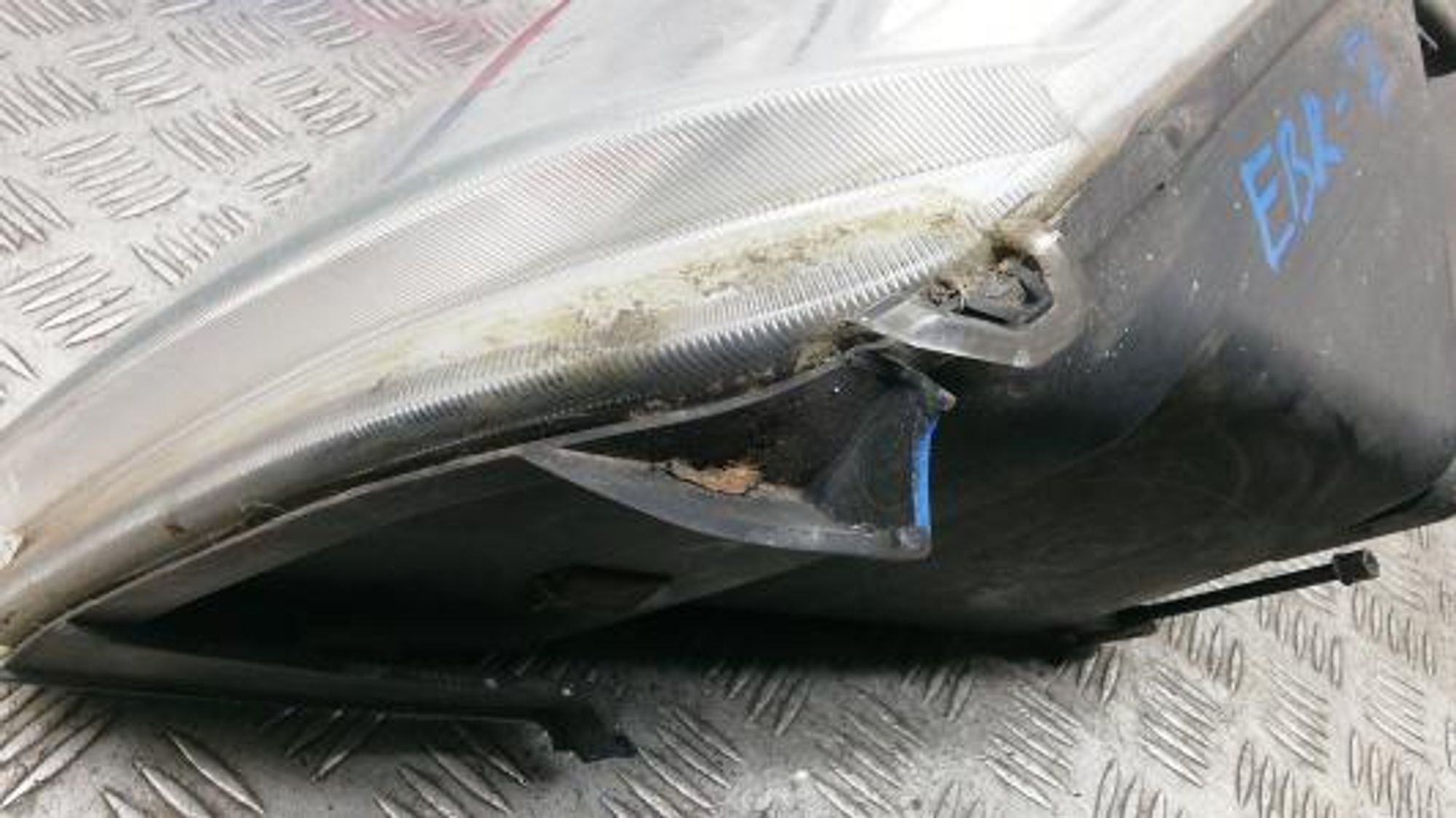 https://gcs.partsauto.market/rn-stockpro.appspot.com/thmbs/0bf748f976a0404ebfba497410f09b0c/9fecc1d98fae7d52a1a6b3e27765c700/53c60338380abb2f6027c547d41ea9f9.jpg