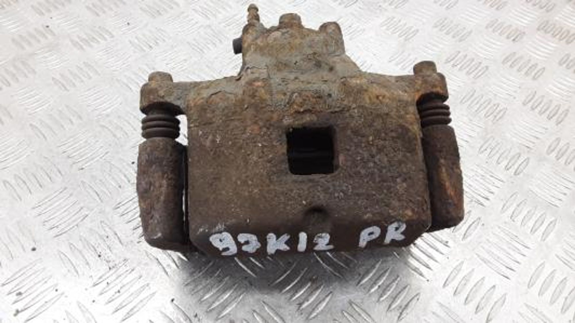 https://gcs.partsauto.market/rn-stockpro.appspot.com/thmbs/0bf748f976a0404ebfba497410f09b0c/cfff86907648c724cb3bed0d9f614dc4/f60bec3301afdfdf22856be96594c168.jpg
