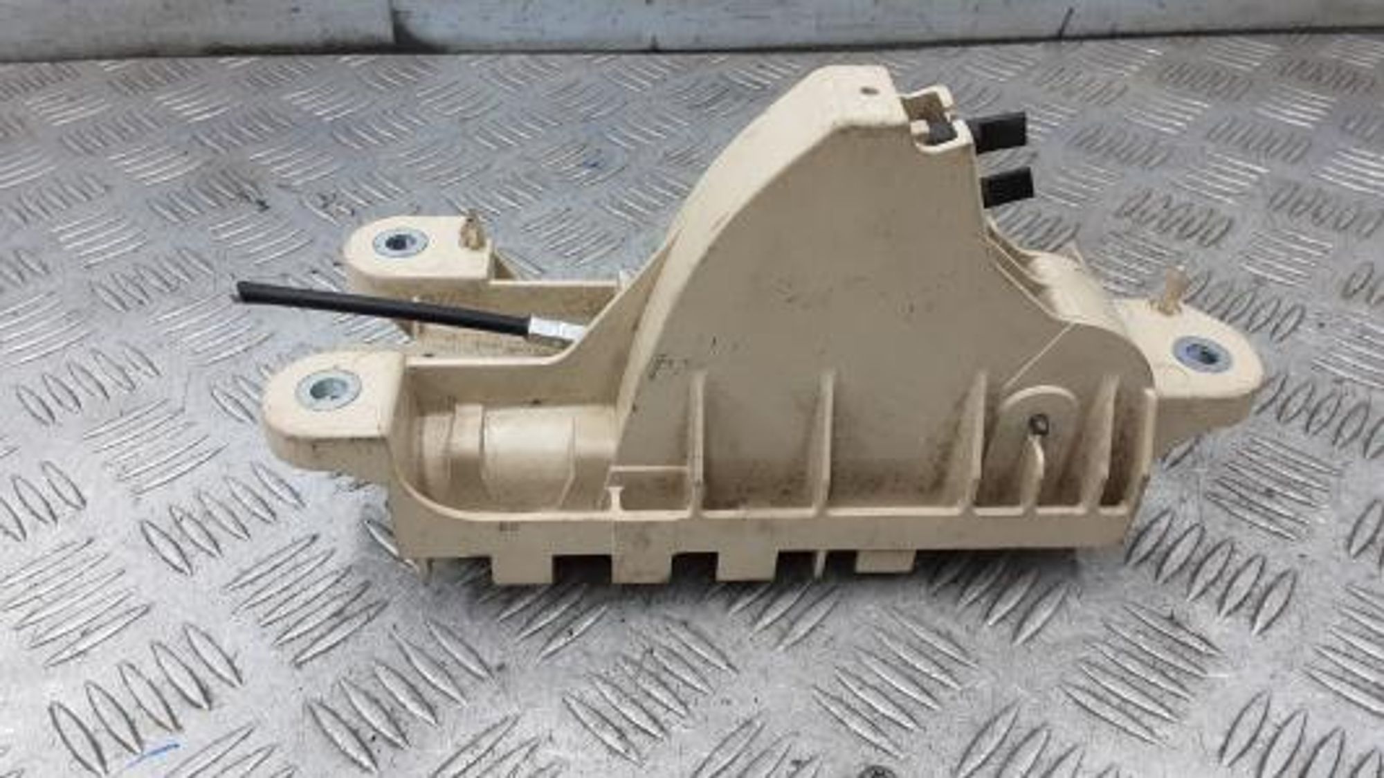 https://gcs.partsauto.market/rn-stockpro.appspot.com/thmbs/0bf748f976a0404ebfba497410f09b0c/e94af737e95a8cb933b8c201450a76dc/5c6eba0275f1e90344b91e13cc51febc.jpg