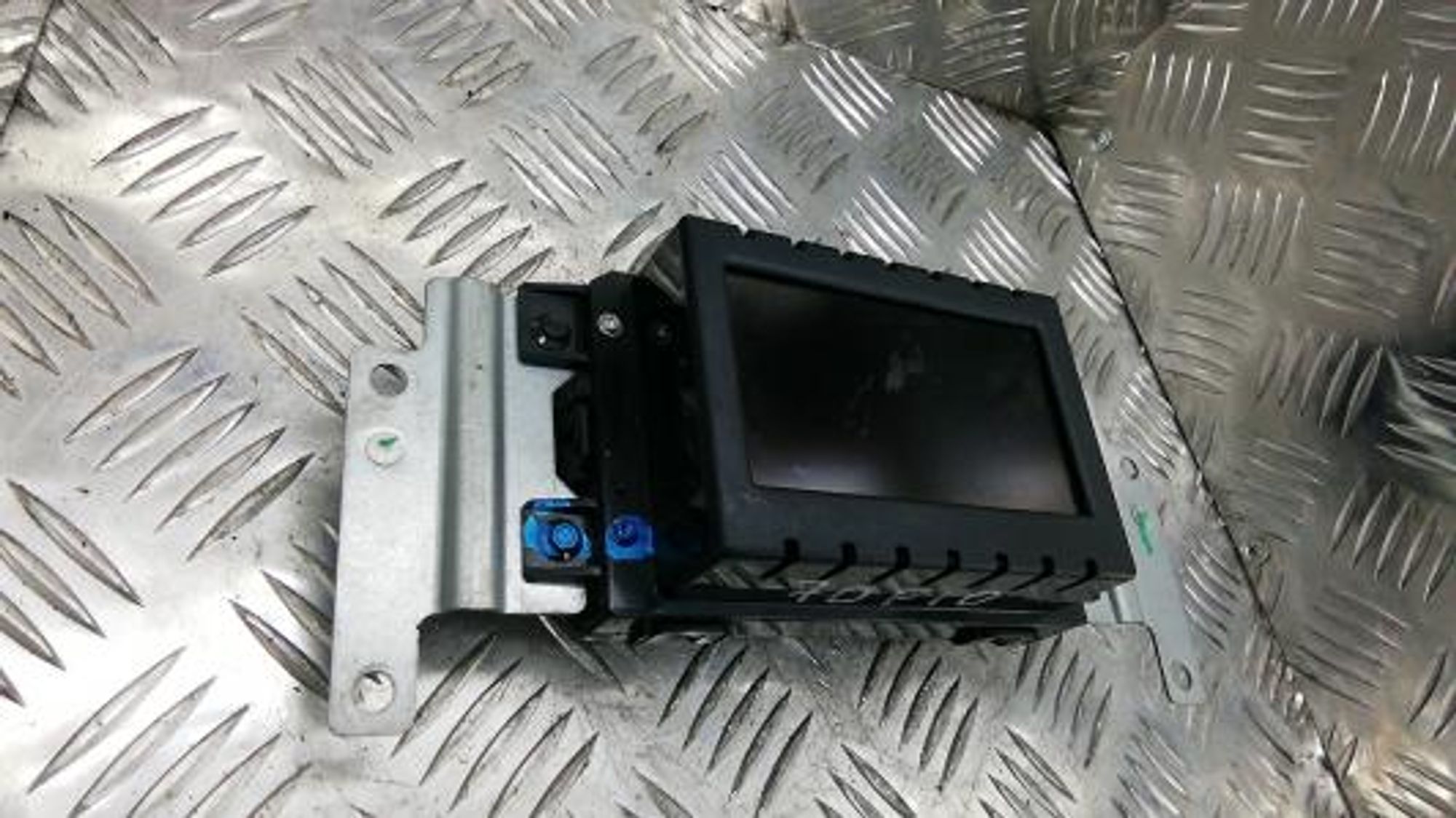 https://gcs.partsauto.market/rn-stockpro.appspot.com/thmbs/0bf748f976a0404ebfba497410f09b0c/ee6a743cc5e19d8b752eb79c5c7c1894/4cf6a0245c0c4145ba0bf9886629dd85.jpg