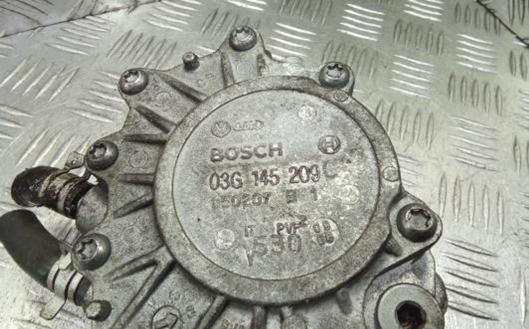 https://gcs.partsauto.market/rn-stockpro.appspot.com/thmbs/0bf748f976a0404ebfba497410f09b0c/f20537ca72a1826c41b48e9188cb3451/50e063e9818ef274d543901808615d12.jpg