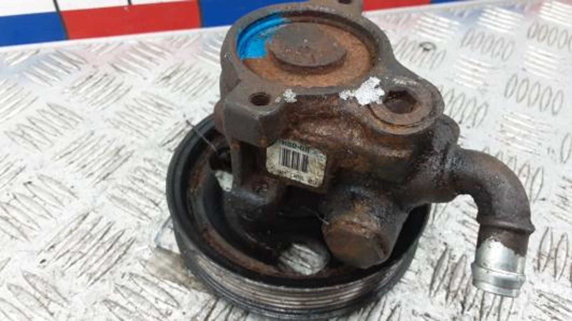 https://gcs.partsauto.market/rn-stockpro.appspot.com/thmbs/0bf748f976a0404ebfba497410f09b0c/ffd606d57678cdbfad70441336af21c0/4417405288f7eba30b1625f86cdb3d32.jpg