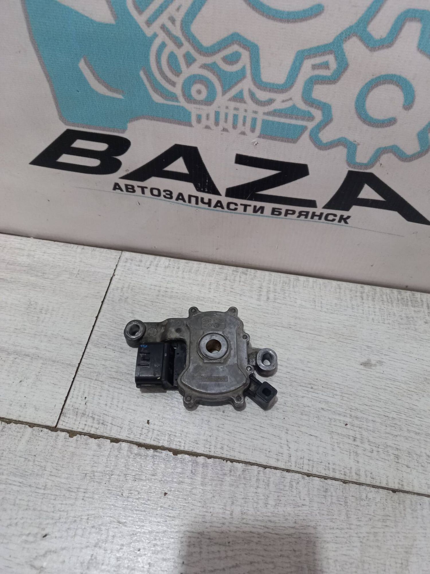 https://gcs.partsauto.market/rn-stockpro.appspot.com/thmbs/0d5a73f363ec19ea8b7d8d6483ce4211/2c1336292d1004680bbfb126a2e56ced/e8ab3e6e506df5256086f68fbdbebe68.jpg