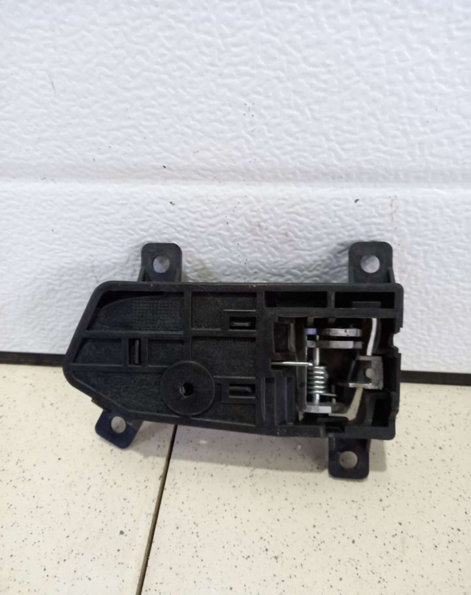 https://gcs.partsauto.market/rn-stockpro.appspot.com/thmbs/0d5a73f363ec19ea8b7d8d6483ce4211/3683568836c34e2818821a323e92b725/3418196a7ed0b63f24c64090273df565.jpg