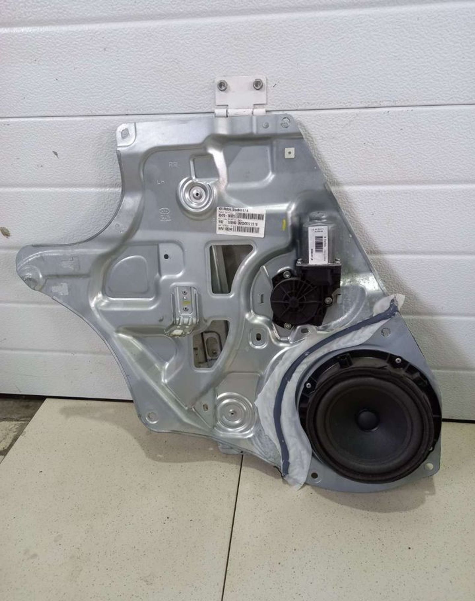 https://gcs.partsauto.market/rn-stockpro.appspot.com/thmbs/0d5a73f363ec19ea8b7d8d6483ce4211/3b1e830d061554fb0d7d6eb4e8448948/4974bb0bfd02156b1171da3e7f9f113b.jpg