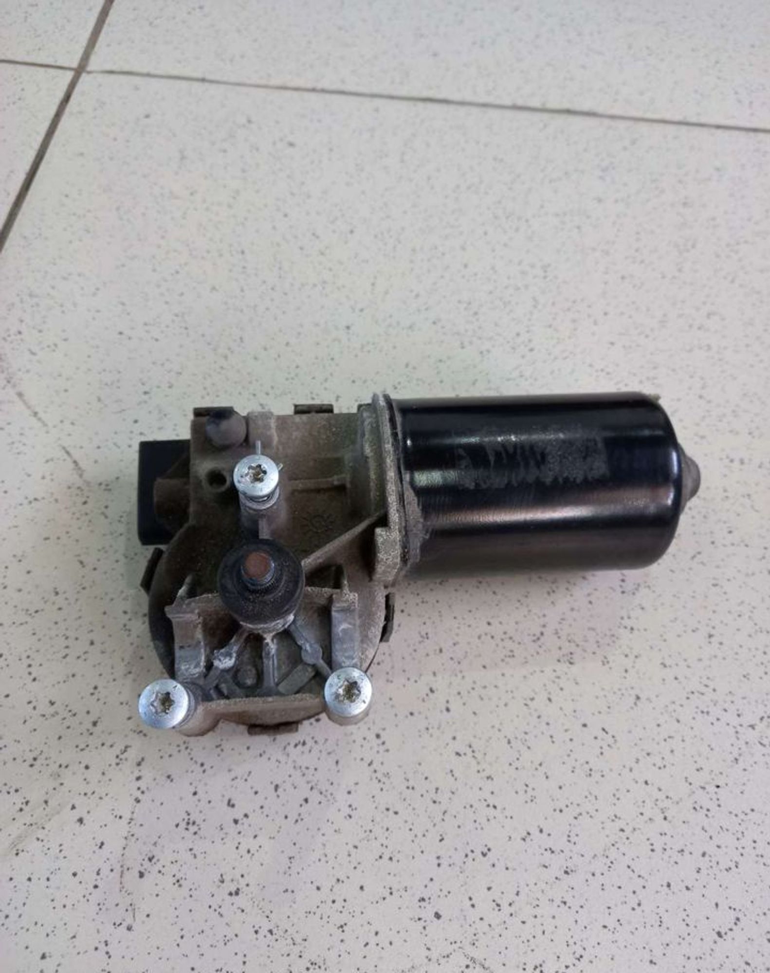 https://gcs.partsauto.market/rn-stockpro.appspot.com/thmbs/0d5a73f363ec19ea8b7d8d6483ce4211/3e33920862e41f2ccbf000ce8ba1db50/62ef1f2b9533825896c60cae50c8fae8.jpg