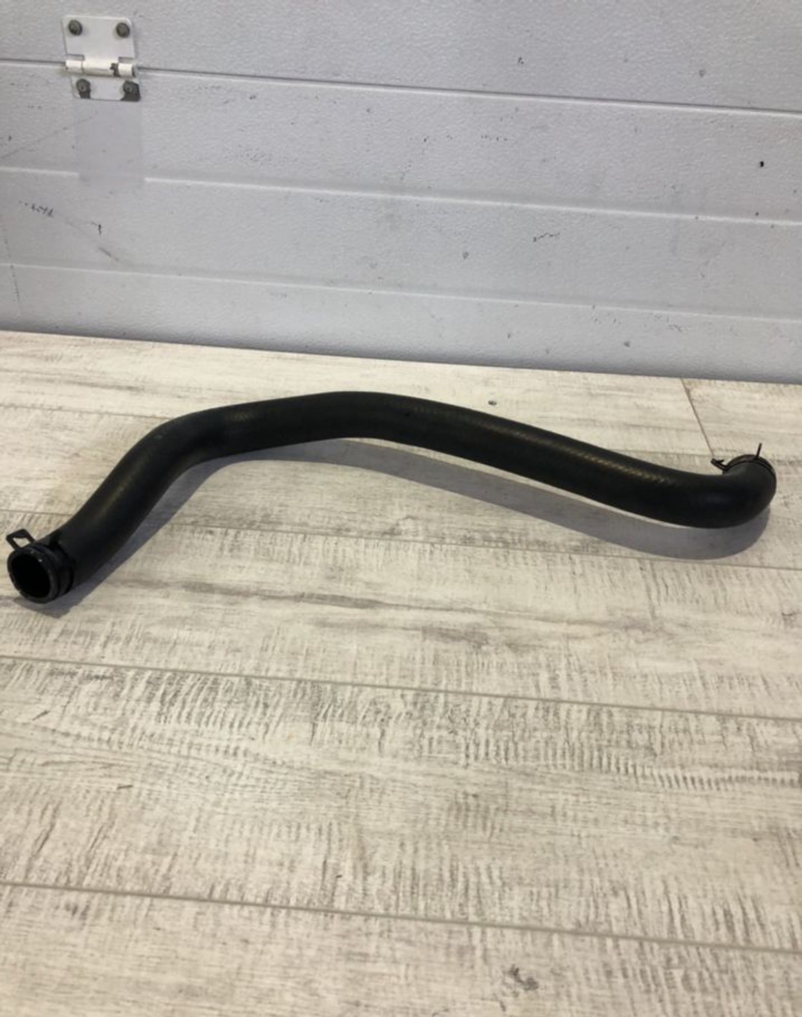 https://gcs.partsauto.market/rn-stockpro.appspot.com/thmbs/0d5a73f363ec19ea8b7d8d6483ce4211/605853f31f1c25f06b077255aa95246c/4cb1e85506ba54893520e310a4c709b7.jpg